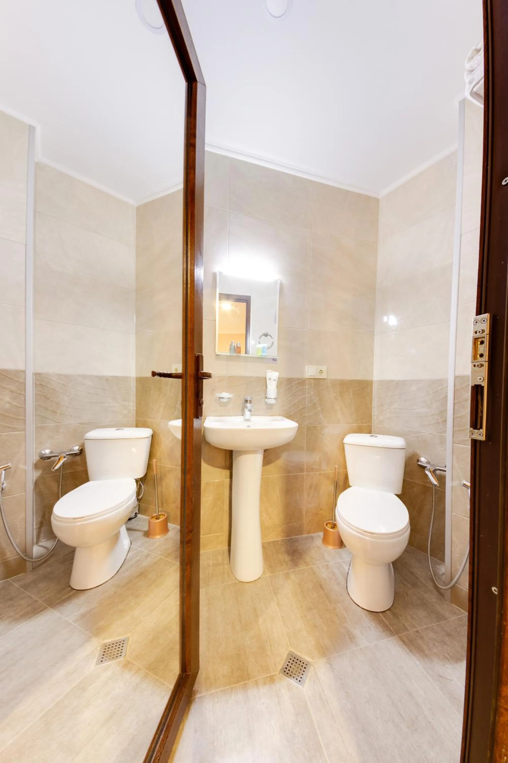 Bathroom in Sina Hotel