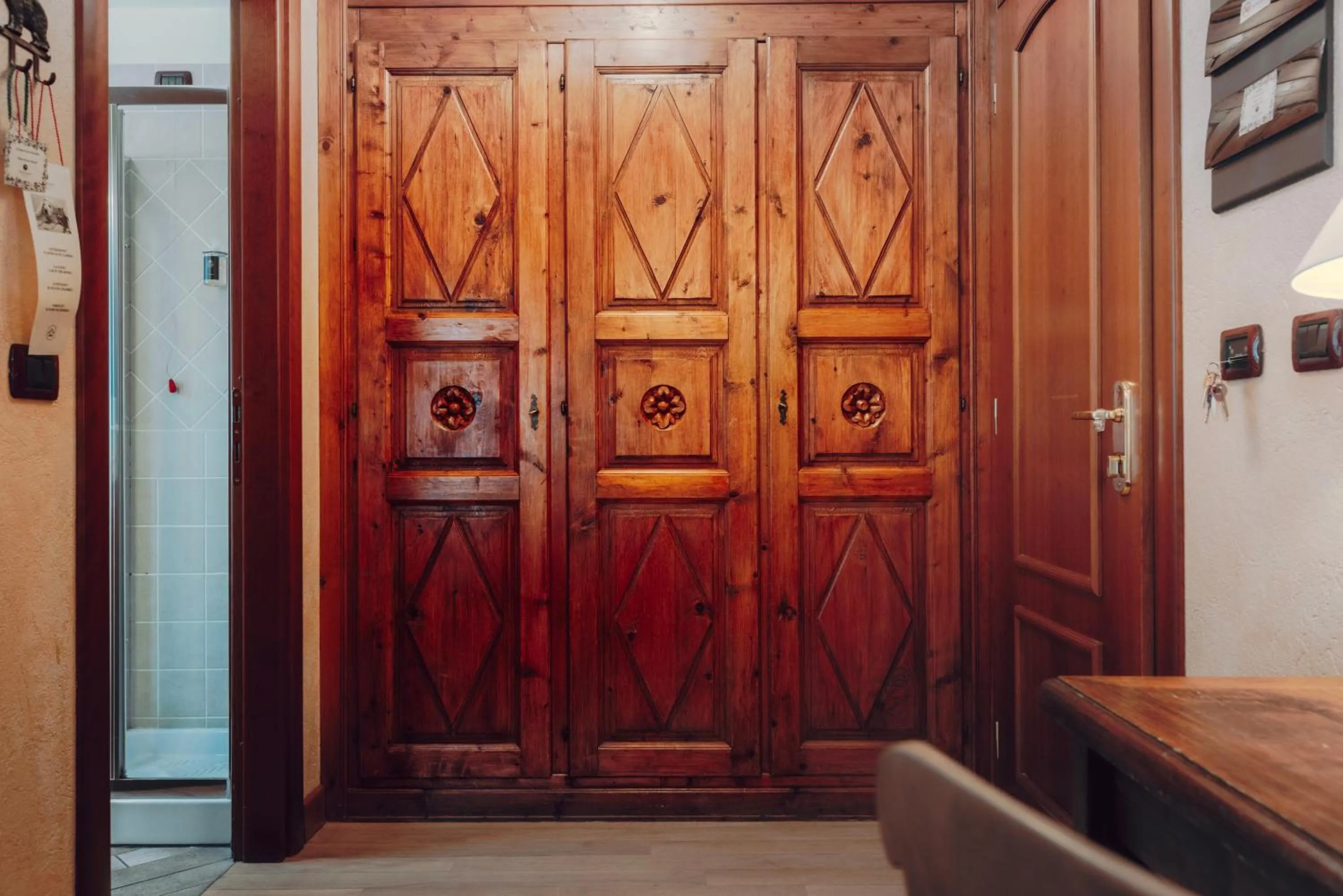 wardrobe in Villa Novecento Romantic Hotel - Estella Hotel Collection & Experience