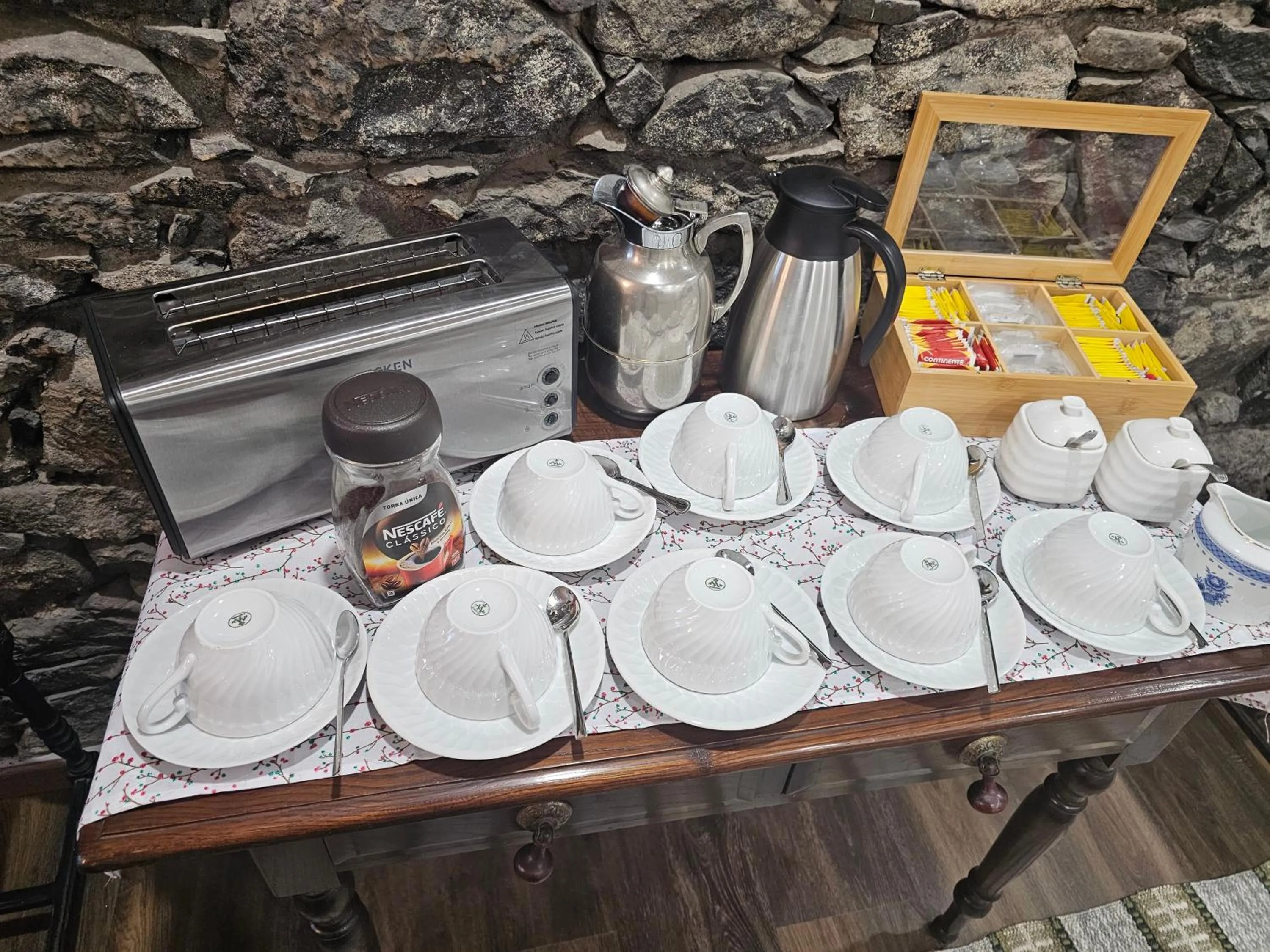 Coffee/tea facilities in Casa Das Videiras