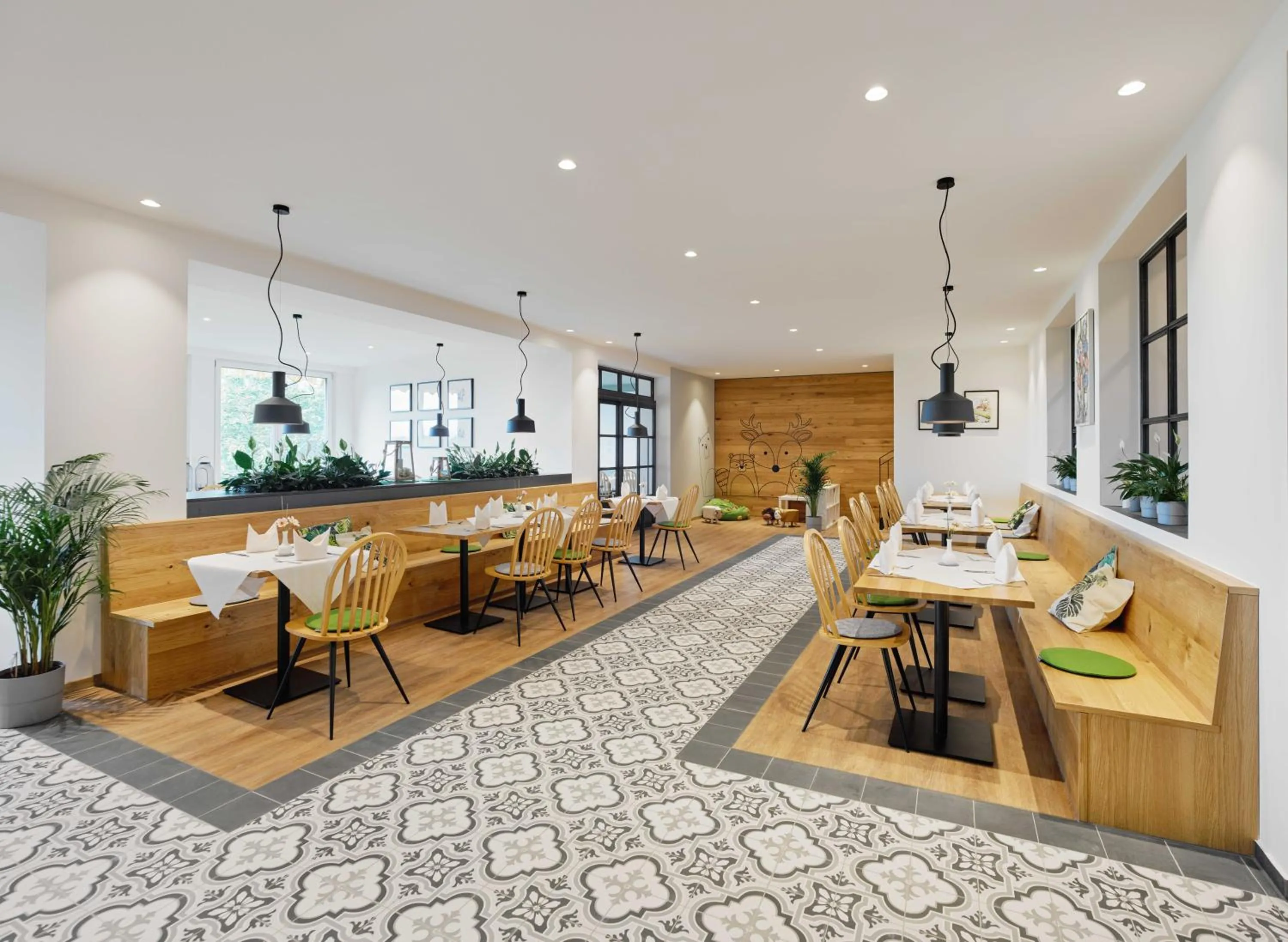 Restaurant/places to eat in Hotel Bastei