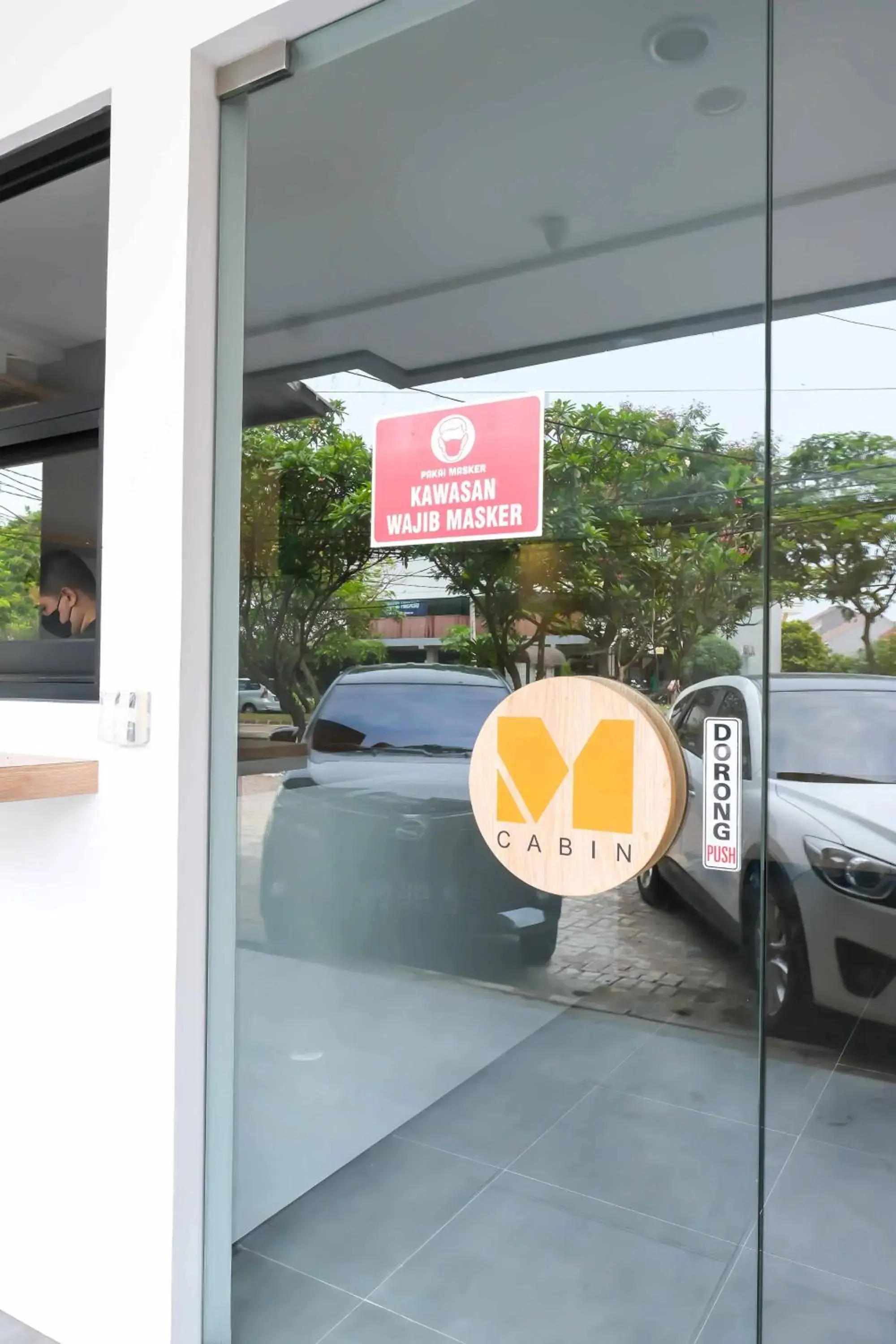 M Cabin Karawaci M Cabin Karawaci