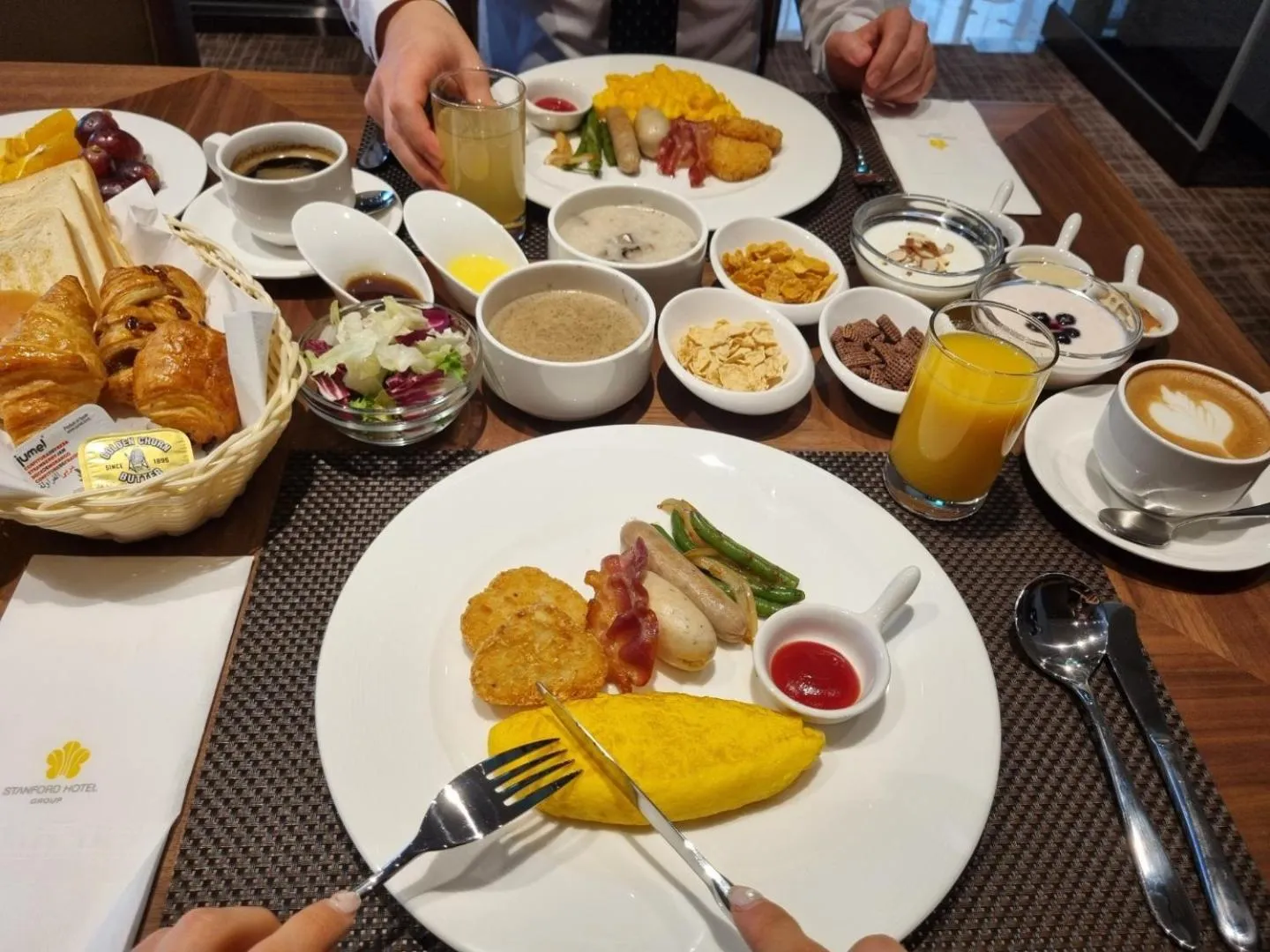 Stanford Hotel Myeongdong