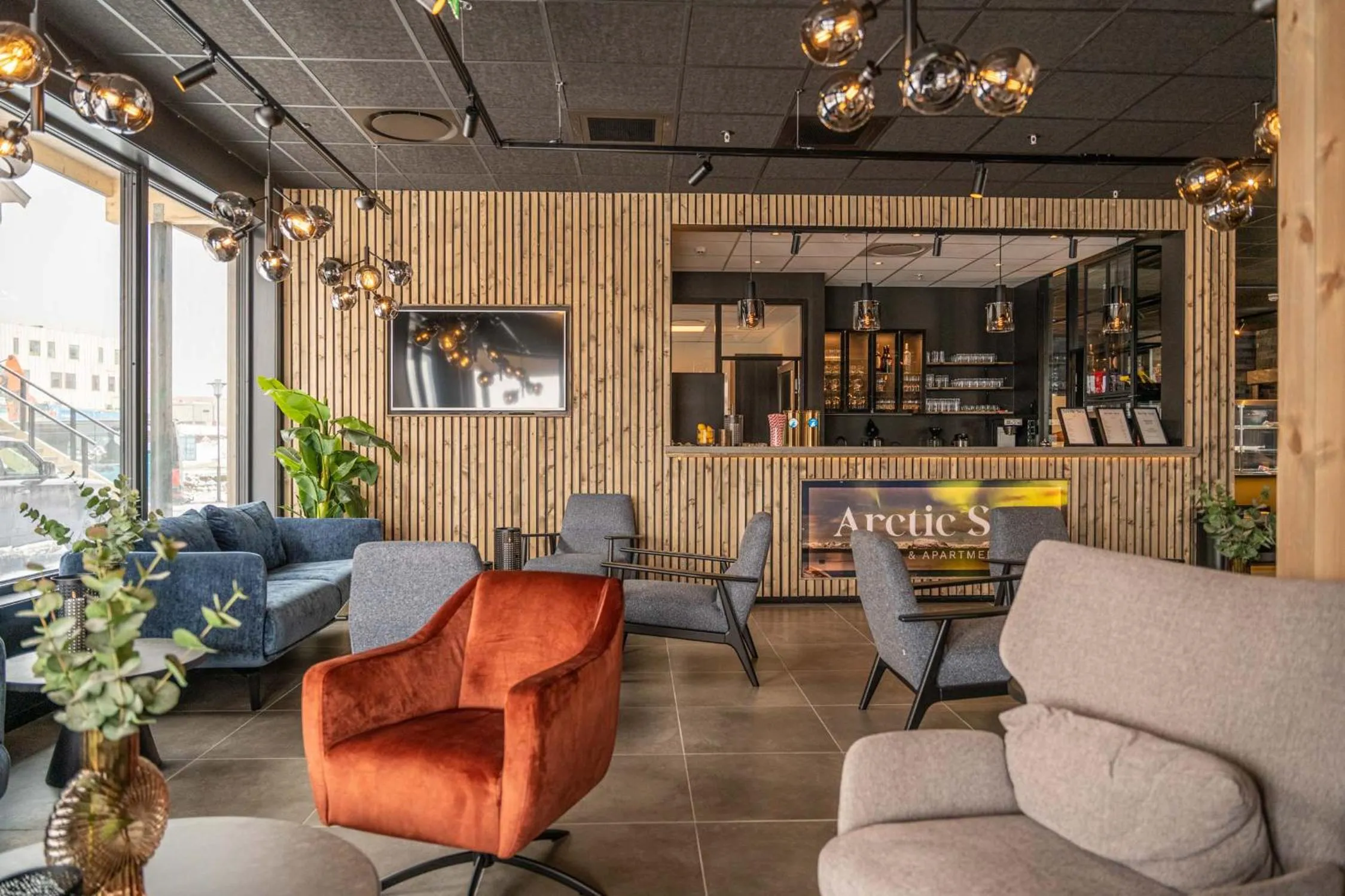 Lounge or bar in Arctic Sea Hotel