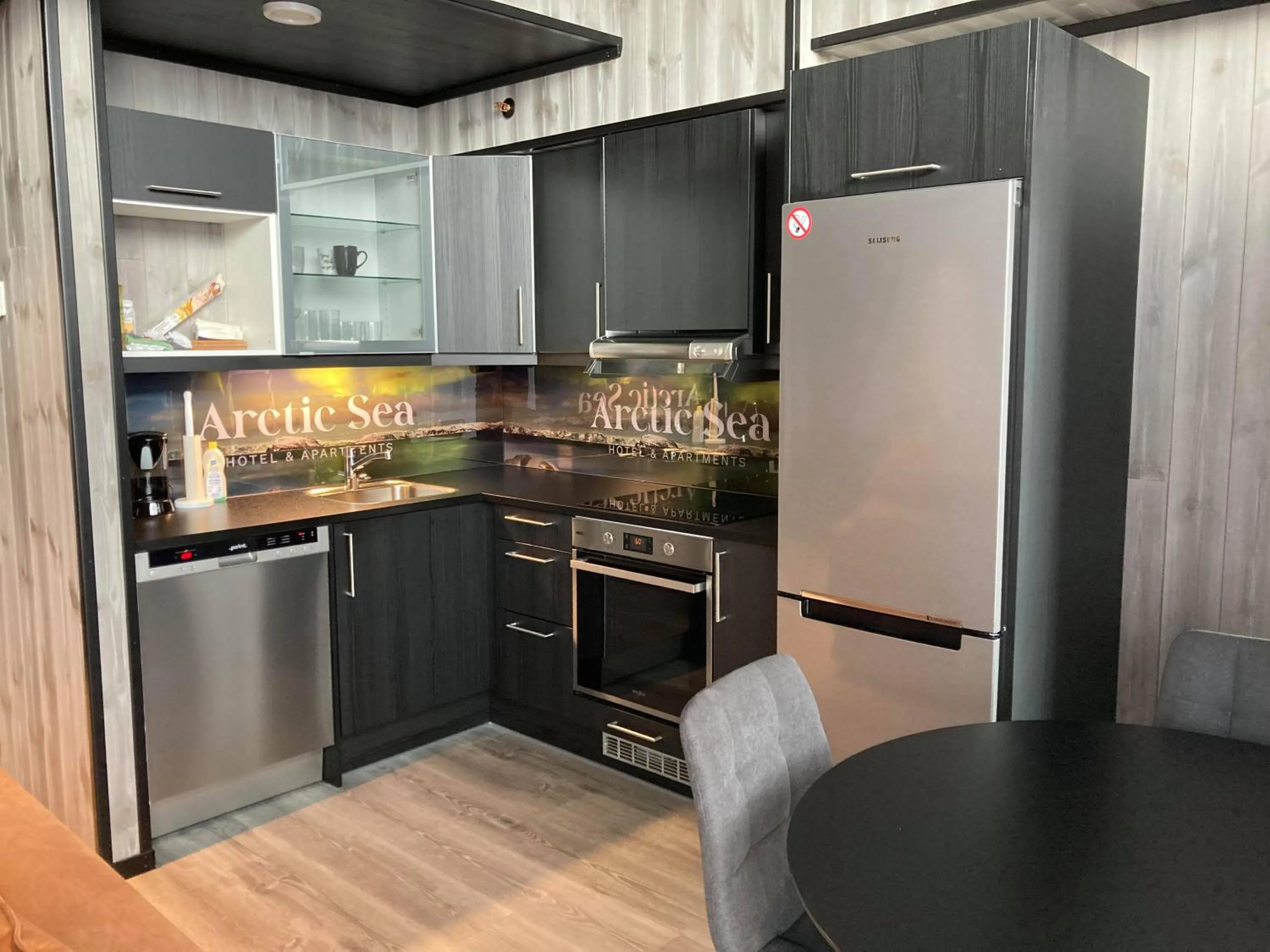 Kitchen or kitchenette in Arctic Sea Hotel