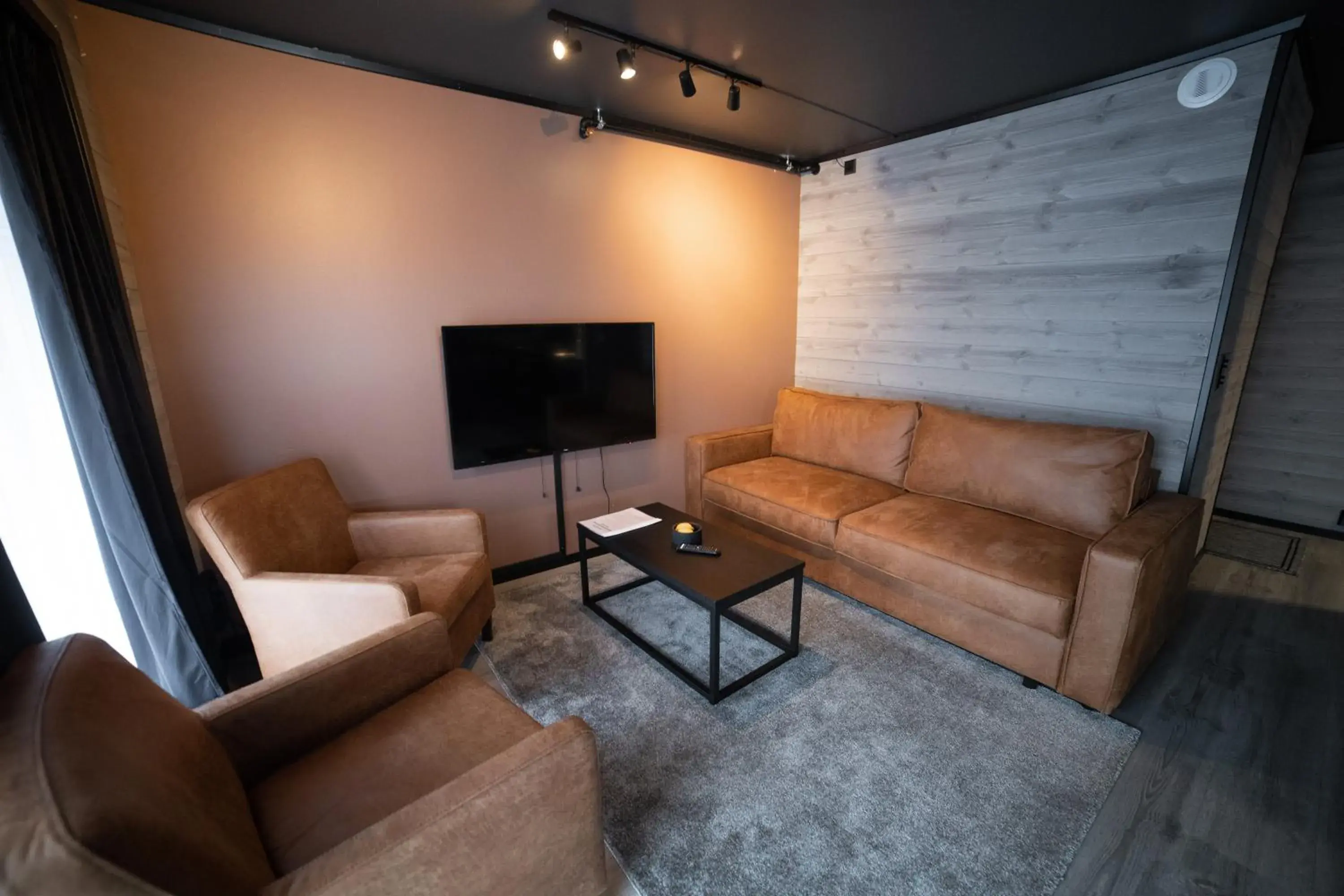 Apartment - single occupancy in Arctic Sea Hotel Apartment - single occupancy in Arctic Sea Hotel