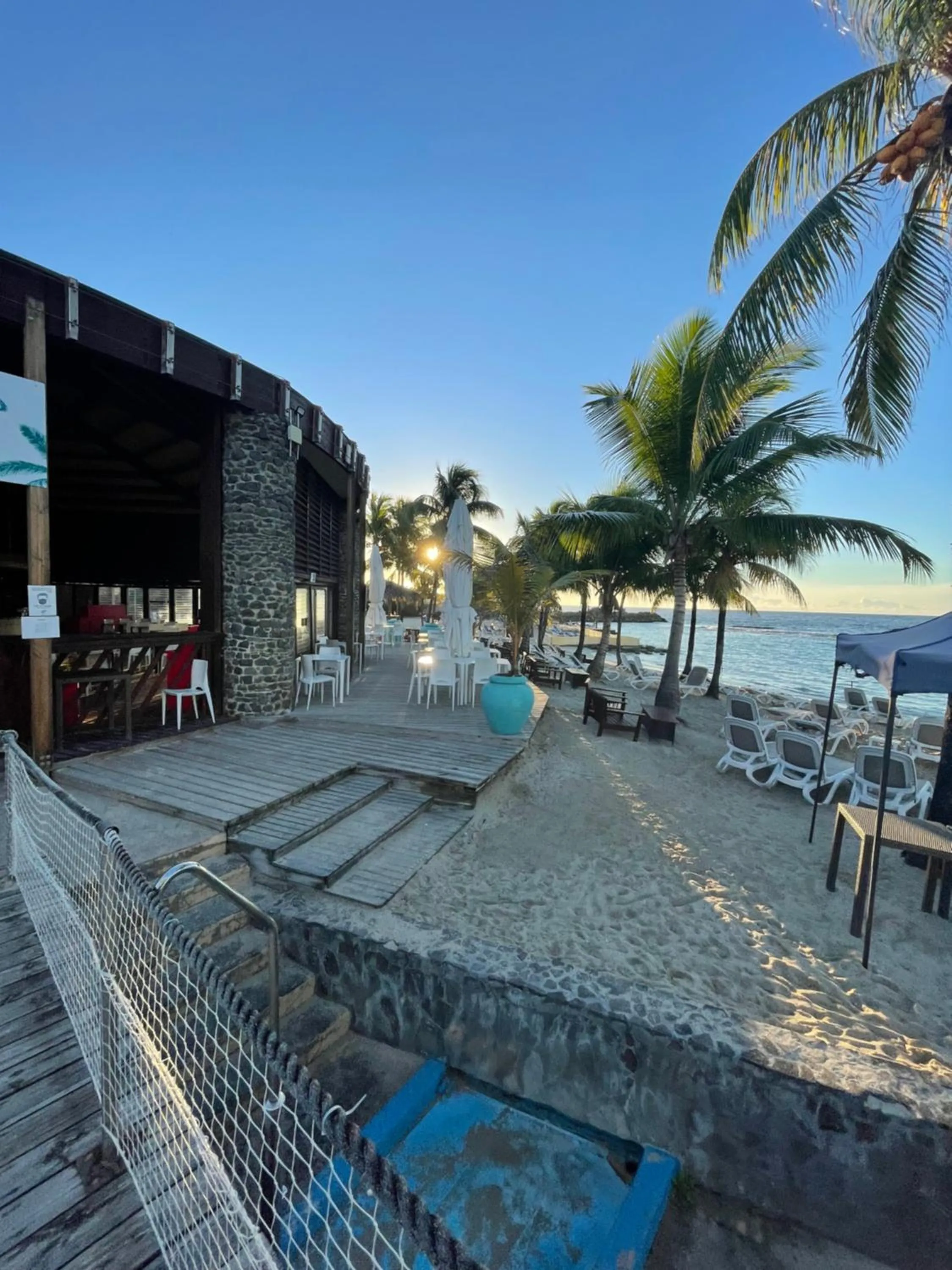 Studio 25 m Manganao Joela 4 personnes avec machine a laver