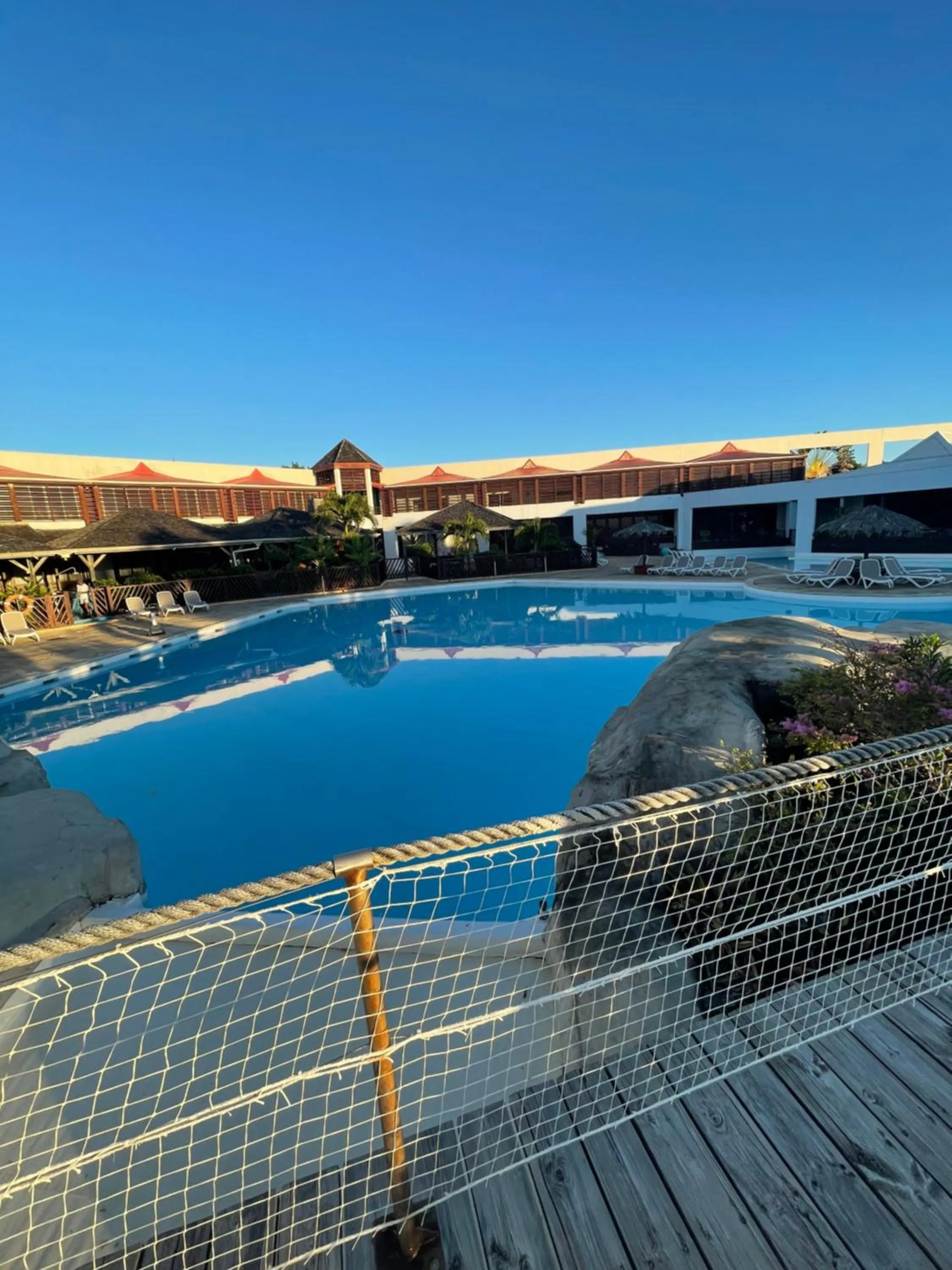 Studio 25 m Manganao Joela 4 personnes avec machine a laver