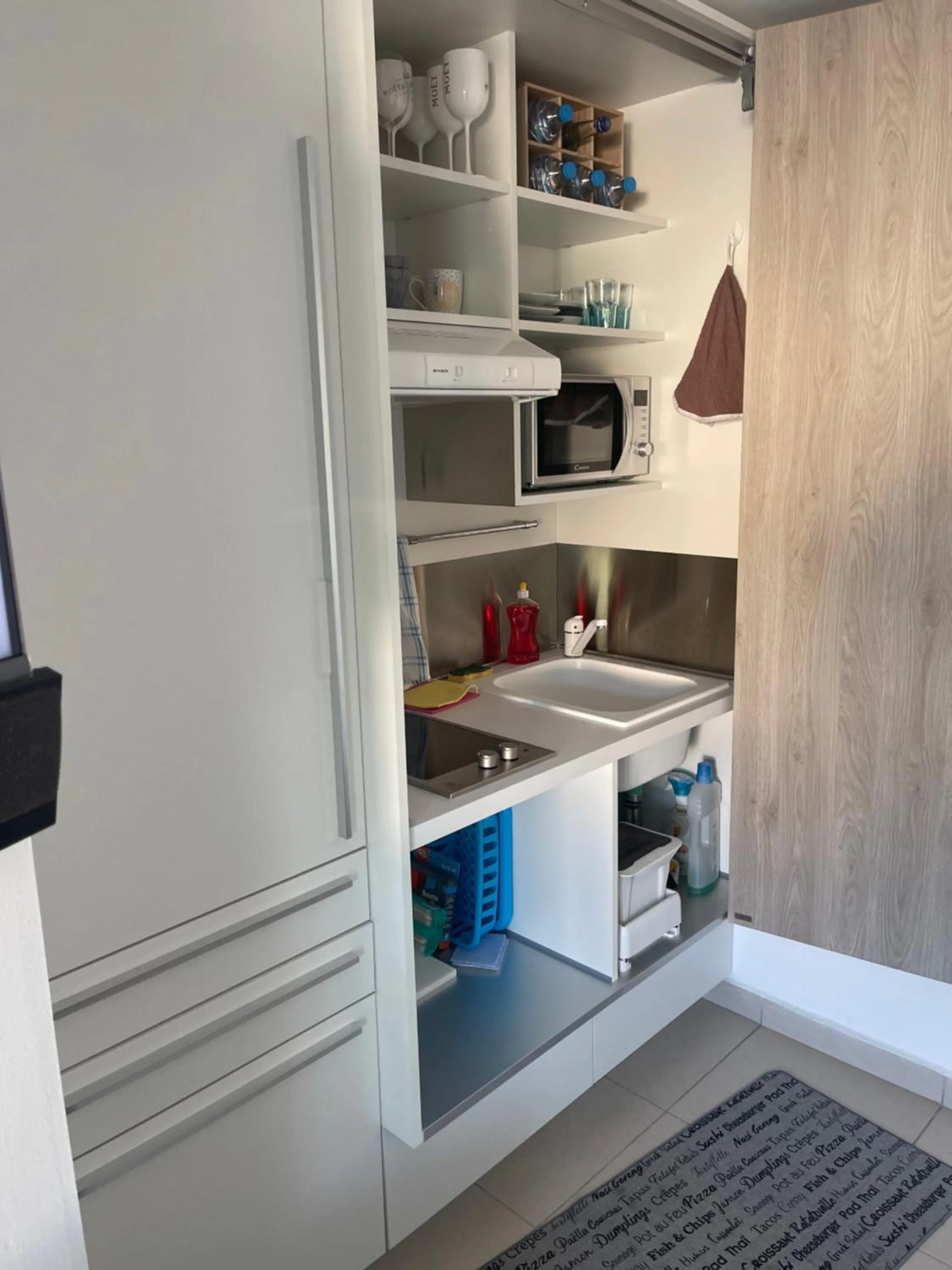 Studio 25 m Manganao Joela 4 personnes avec machine a laver