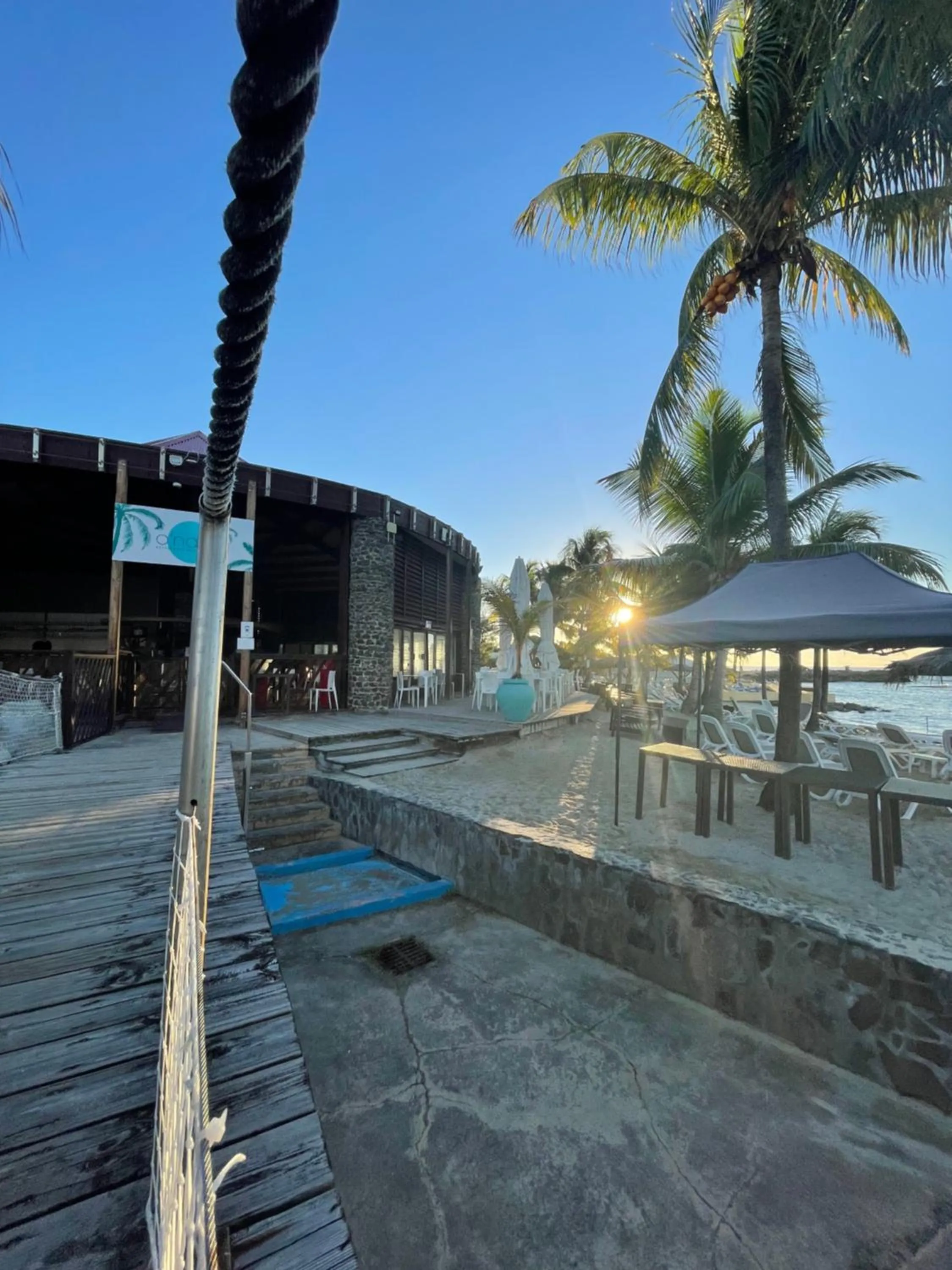 Studio 25 m Manganao Joela 4 personnes avec machine a laver