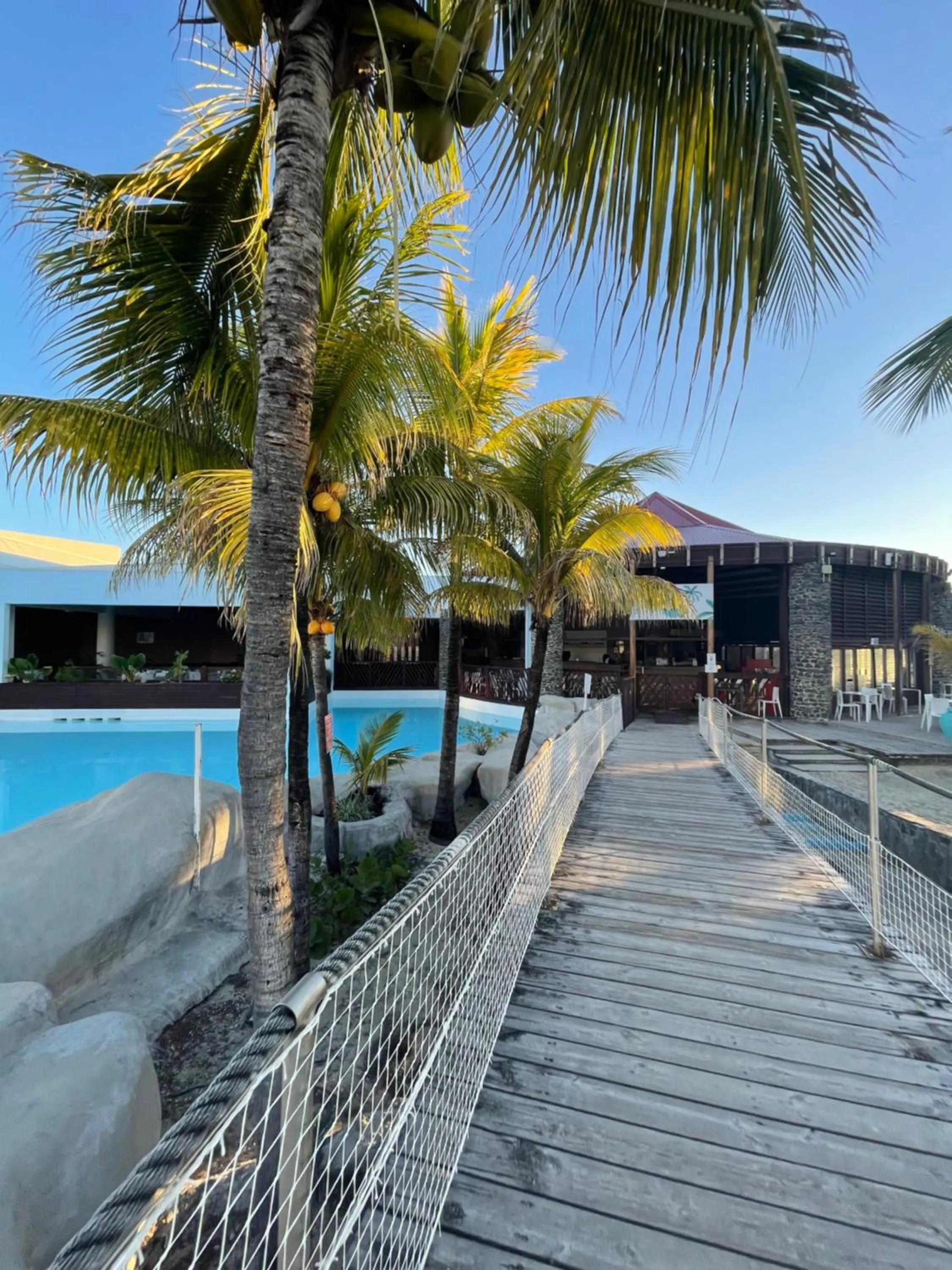 Studio 25 m Manganao Joela 4 personnes avec machine a laver