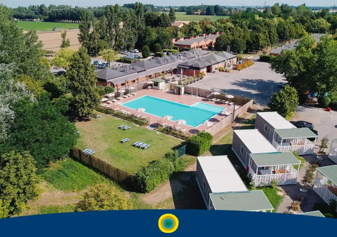 Property building in Club del Sole Bologna Easy Camping Village Property building in Club del Sole Bologna Easy Camping Village