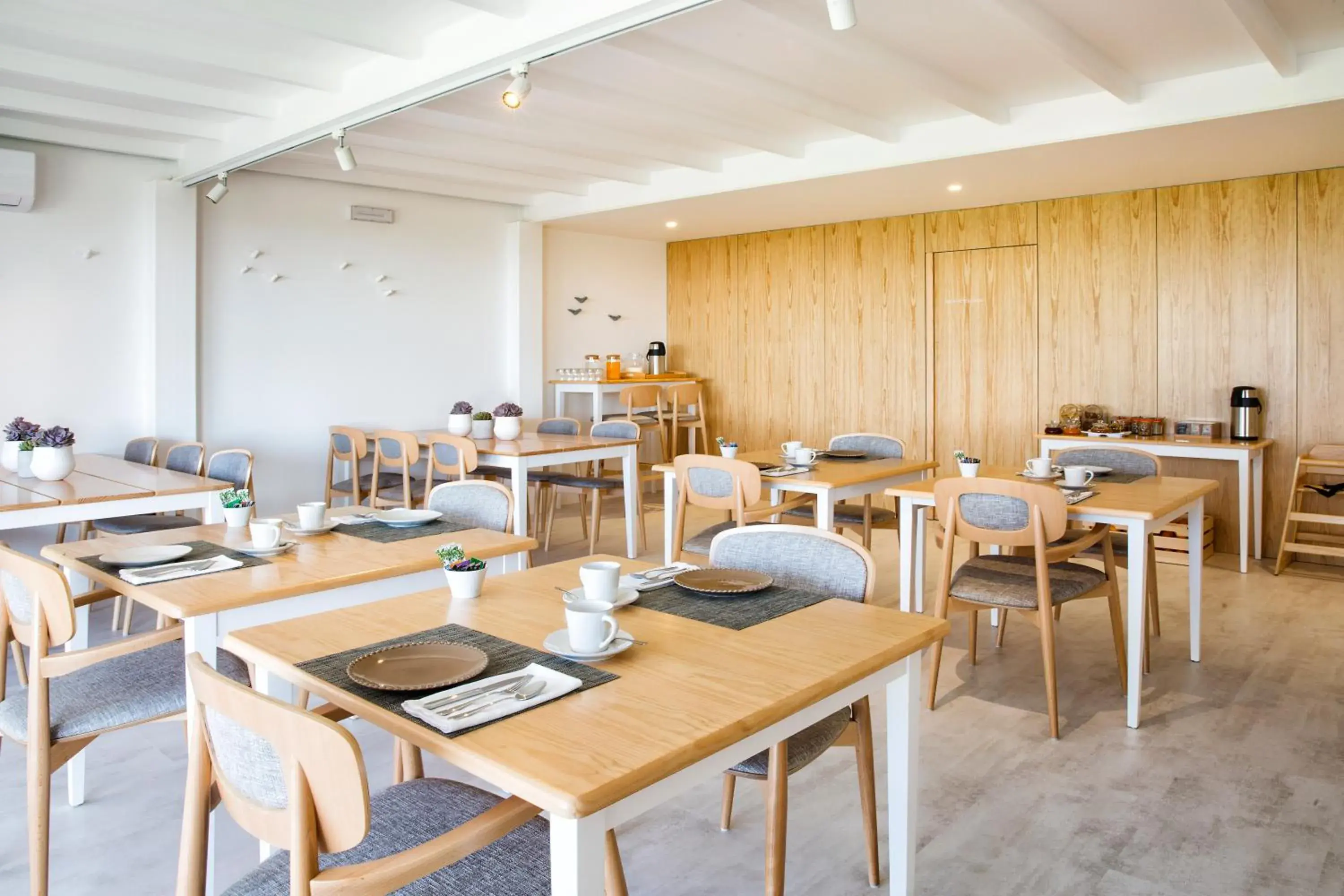 Lounge or bar in Quinta Dos Perfumes Lounge or bar in Quinta Dos Perfumes