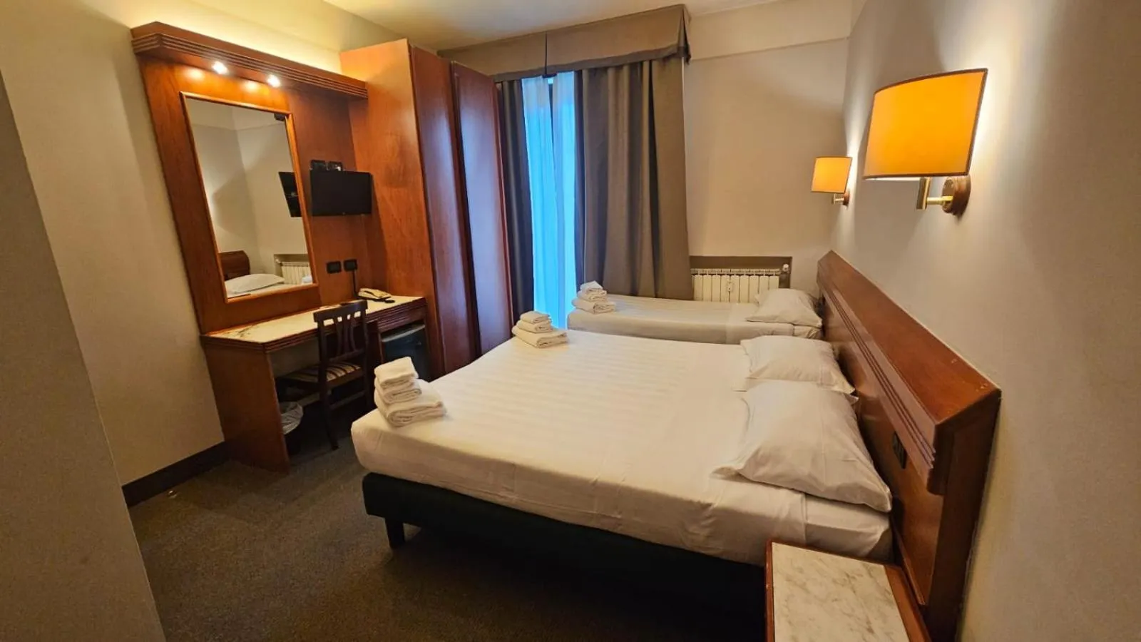 Bed in Hotel Arcadia