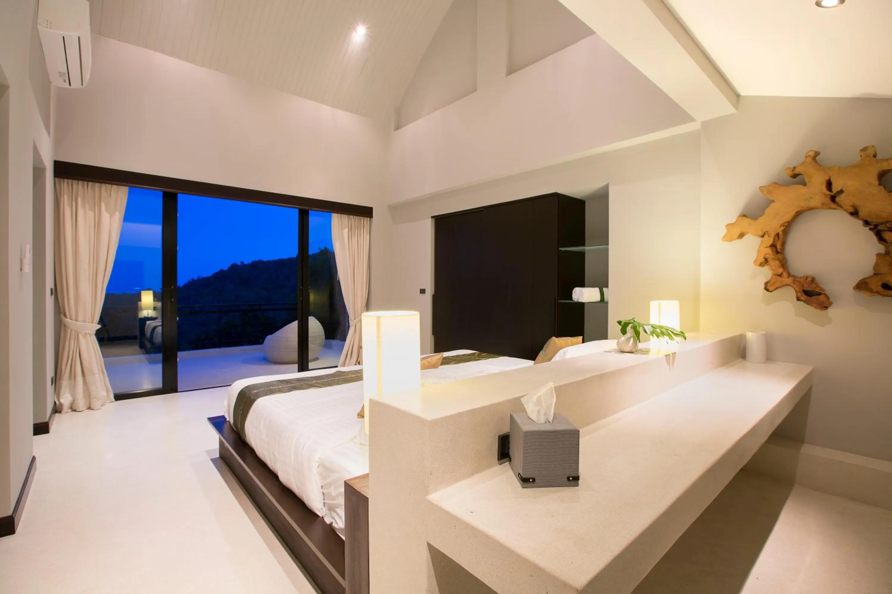 Bed in Moonshadow - Multiple Award Winning Villa in Chaweng Noi