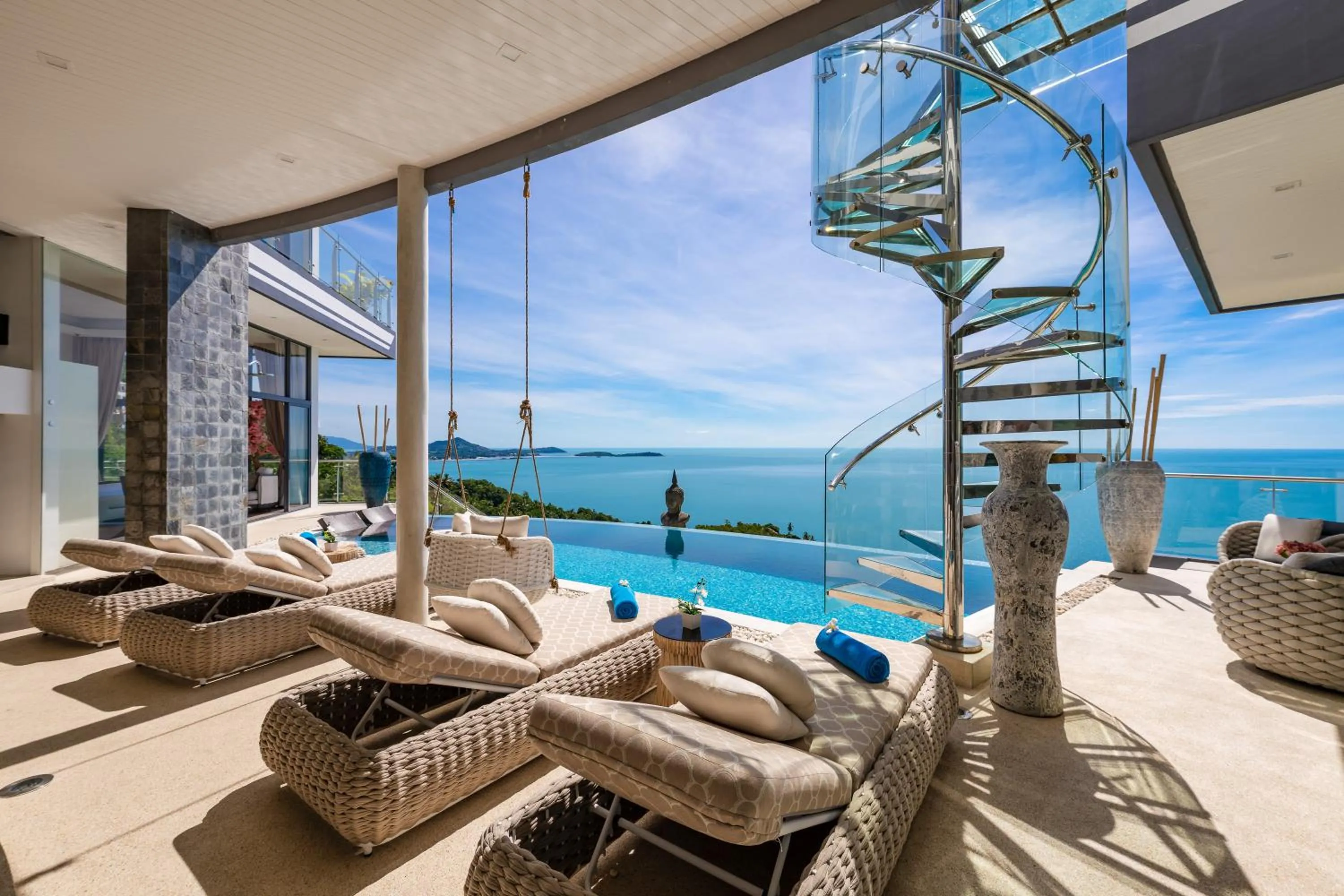 Villa Seawadee - luxurious, award-winning design Villa with amazing panoramic seaview