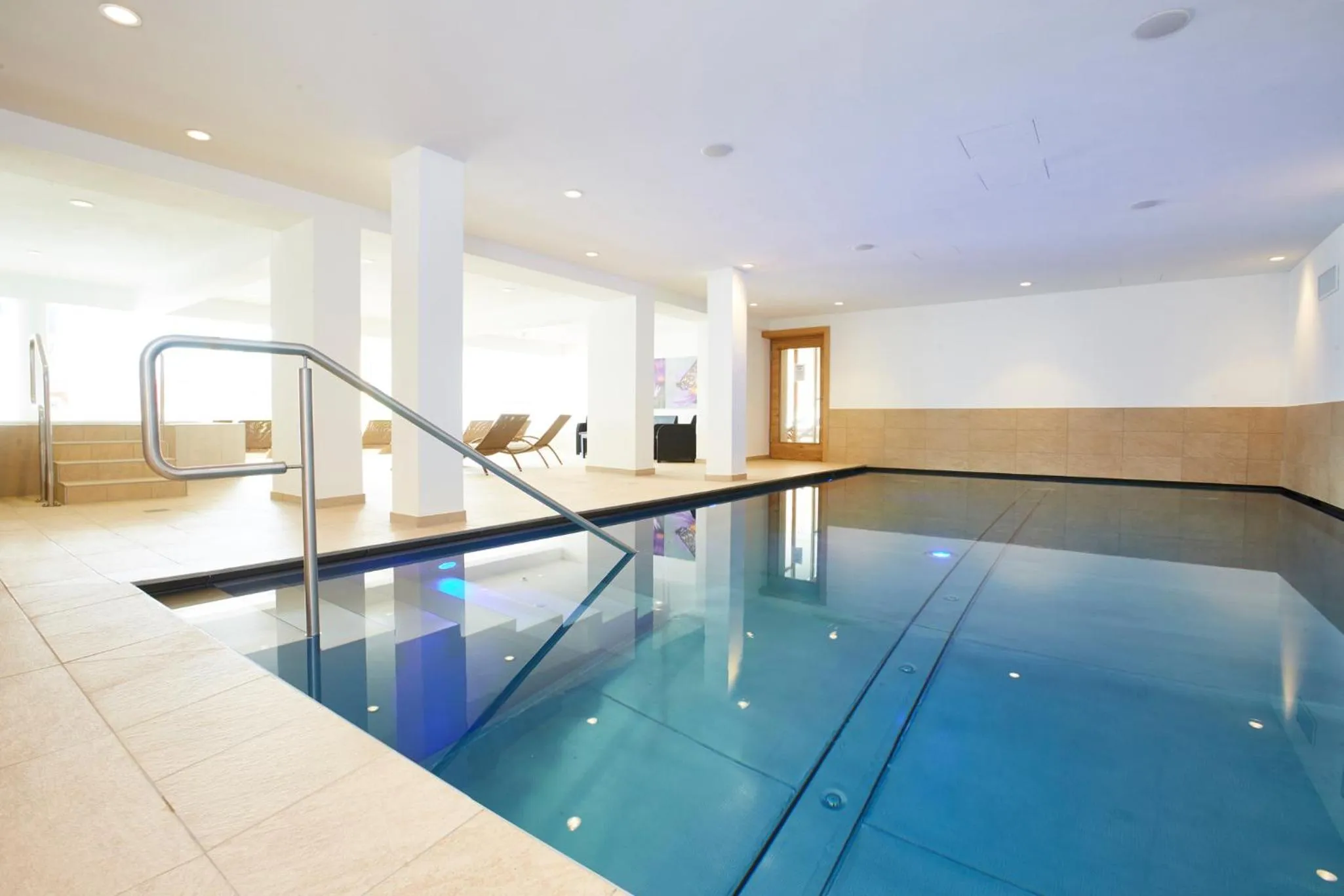 Swimming pool in Wohlfühlhotel Frohsinn