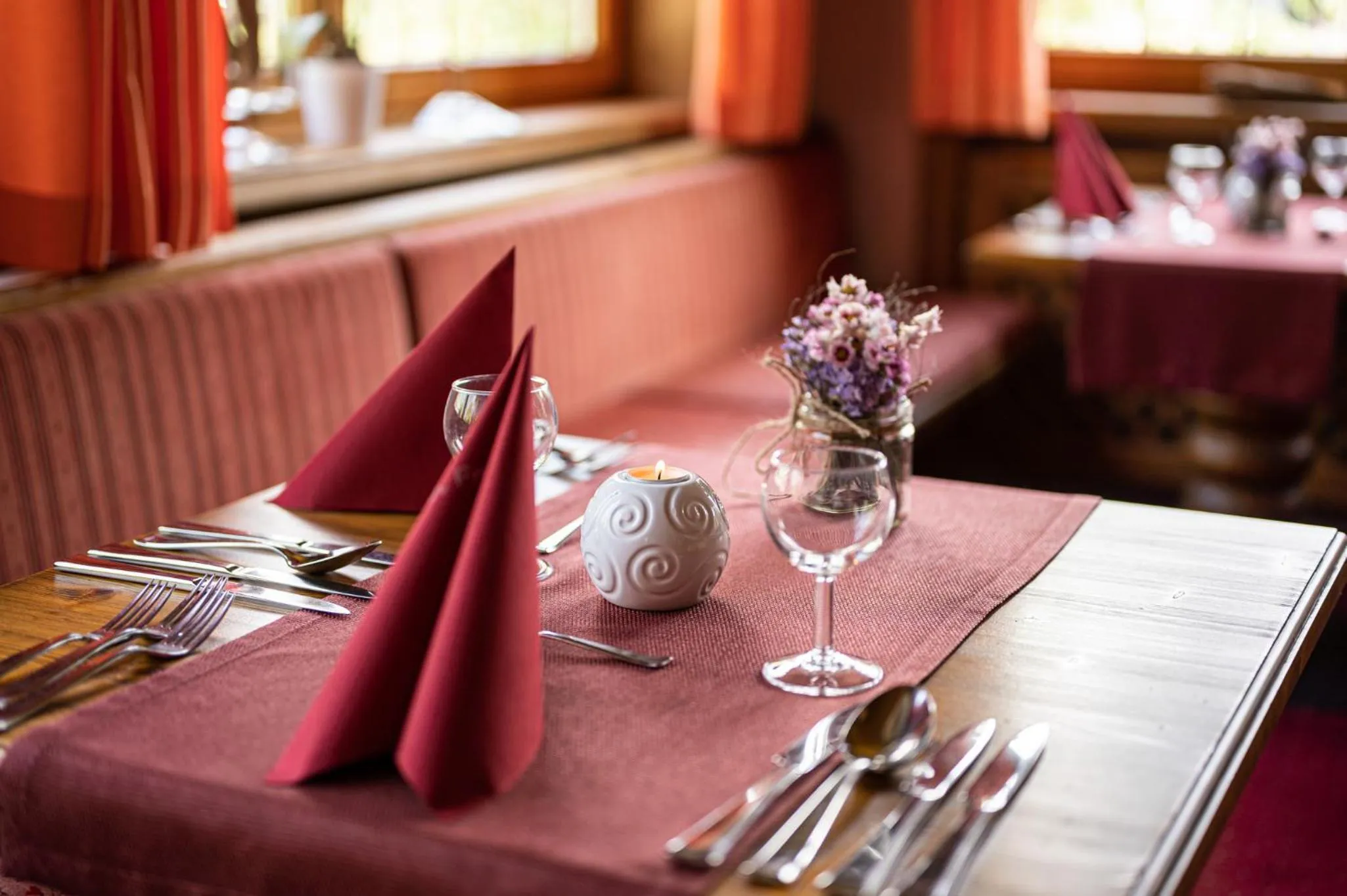 Restaurant/places to eat in Wohlfühlhotel Frohsinn