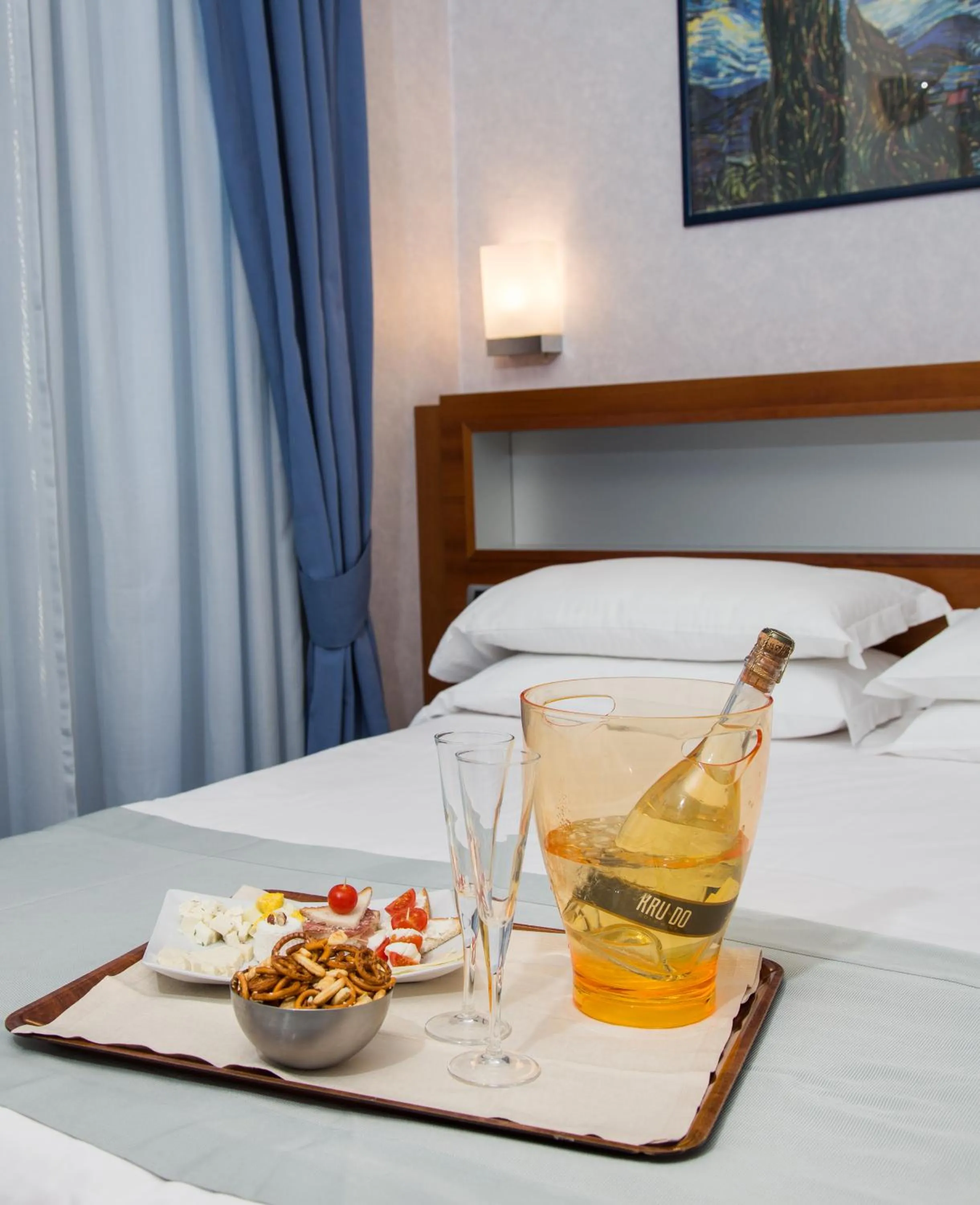 Bedroom, Bed in Best Western Plus Hotel Plaza