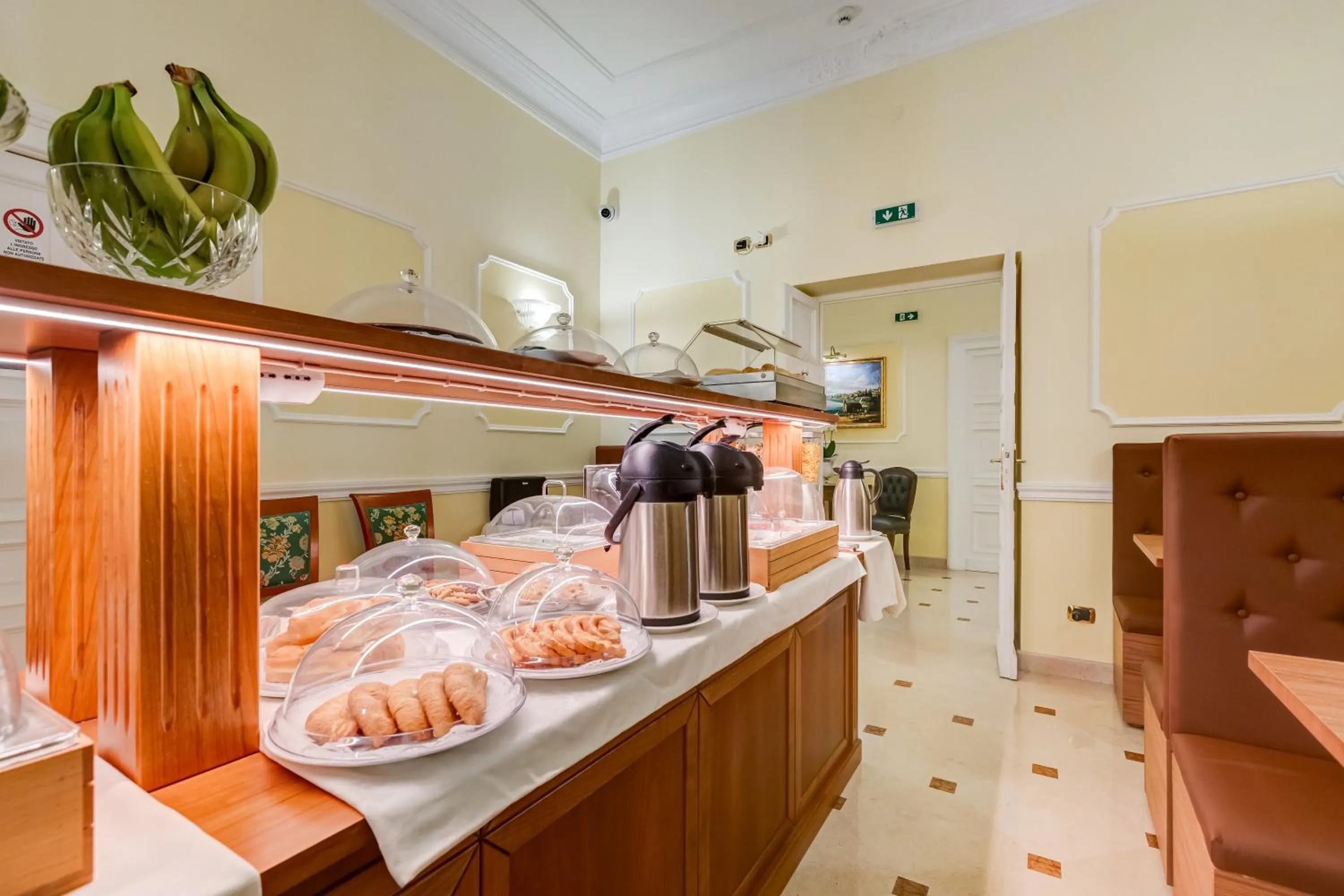 Buffet breakfast in Hotel Cellini