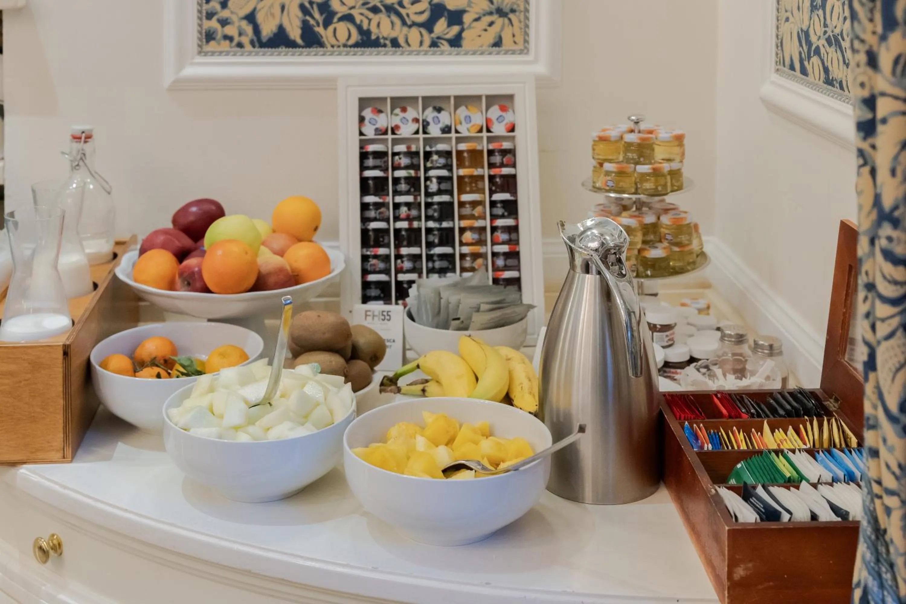 Breakfast in FH55 Hotel Calzaiuoli