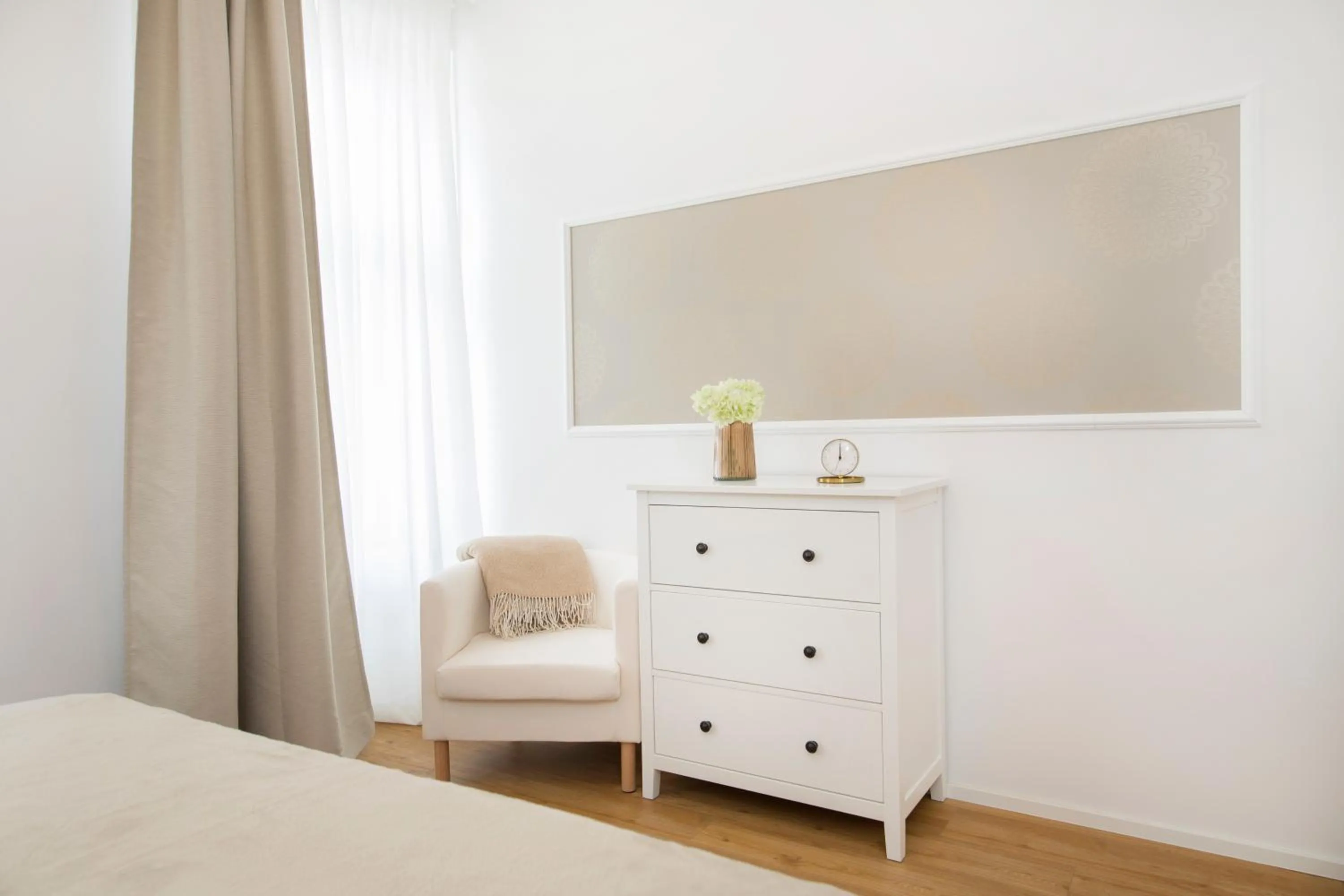 Seating area, Bed in Cozy apartments