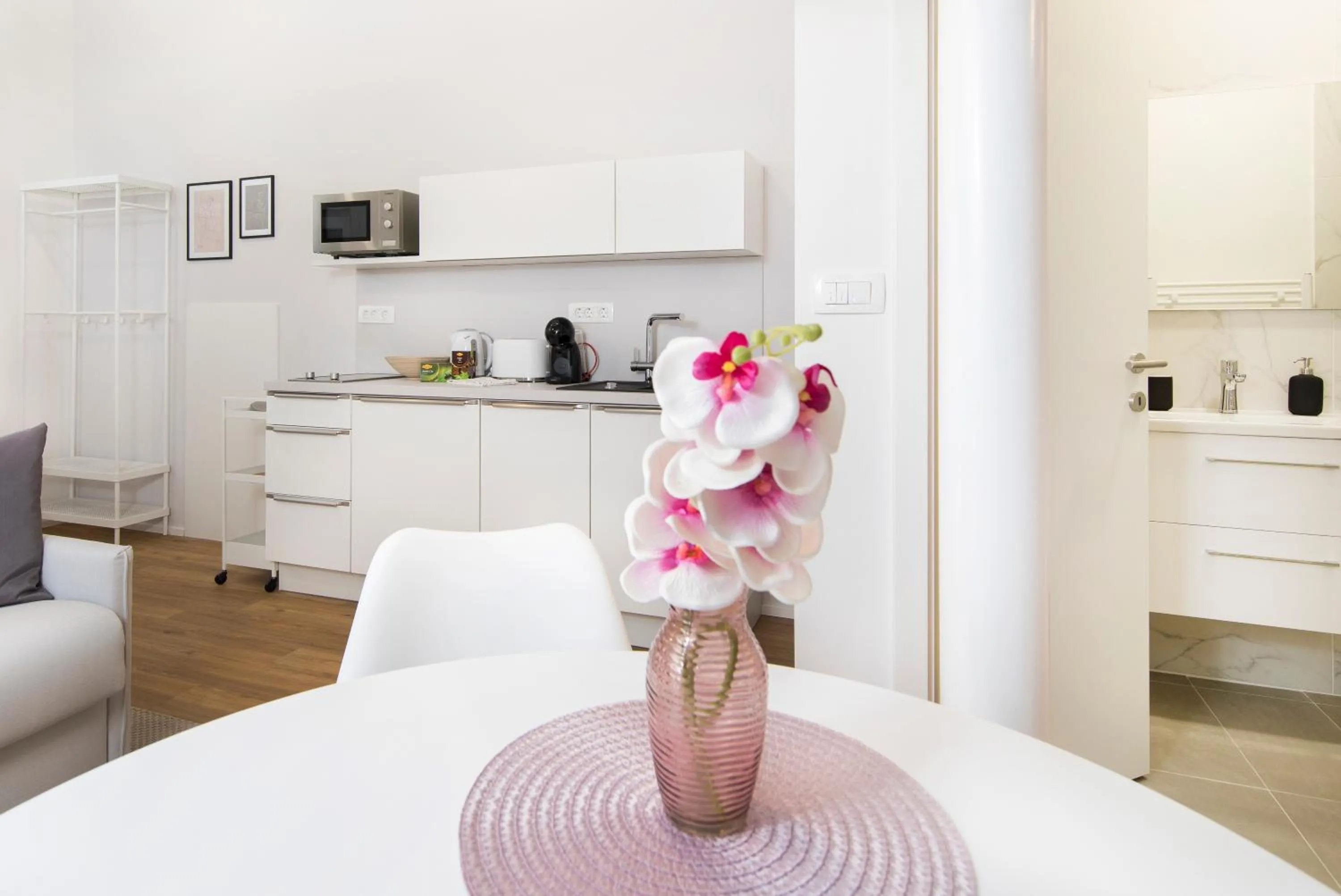 Kitchen or kitchenette in Cozy apartments