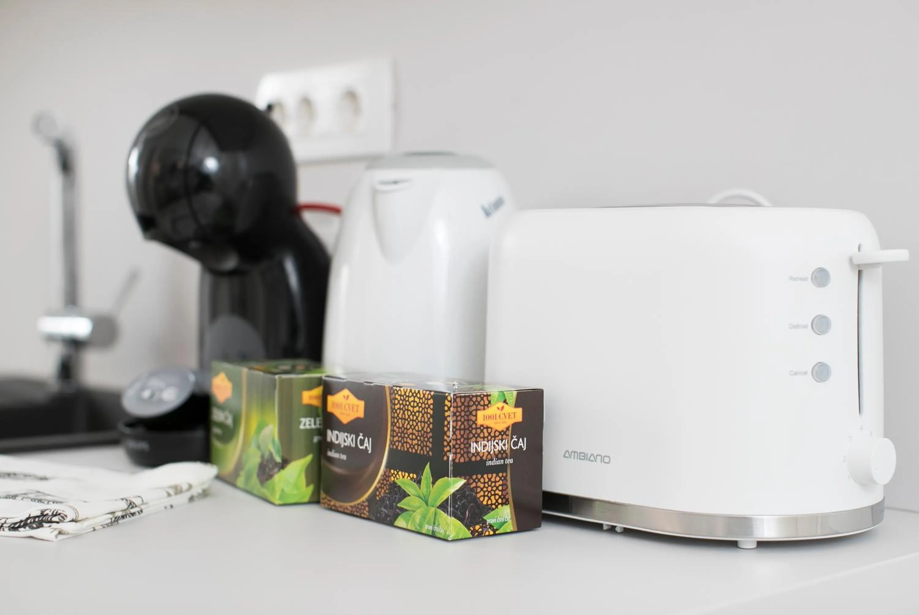 Coffee/tea facilities in Cozy apartments