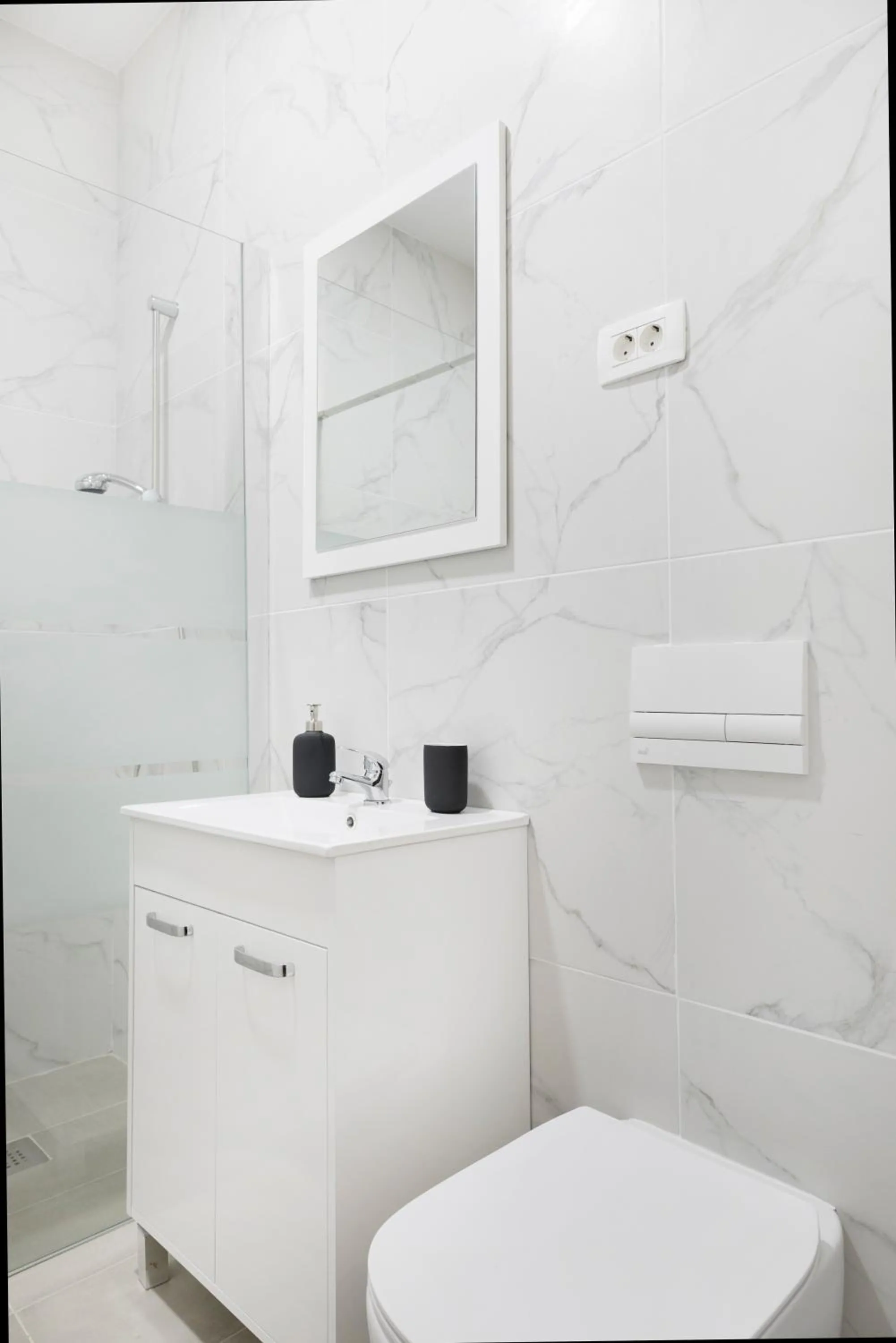 Toilet in Cozy apartments