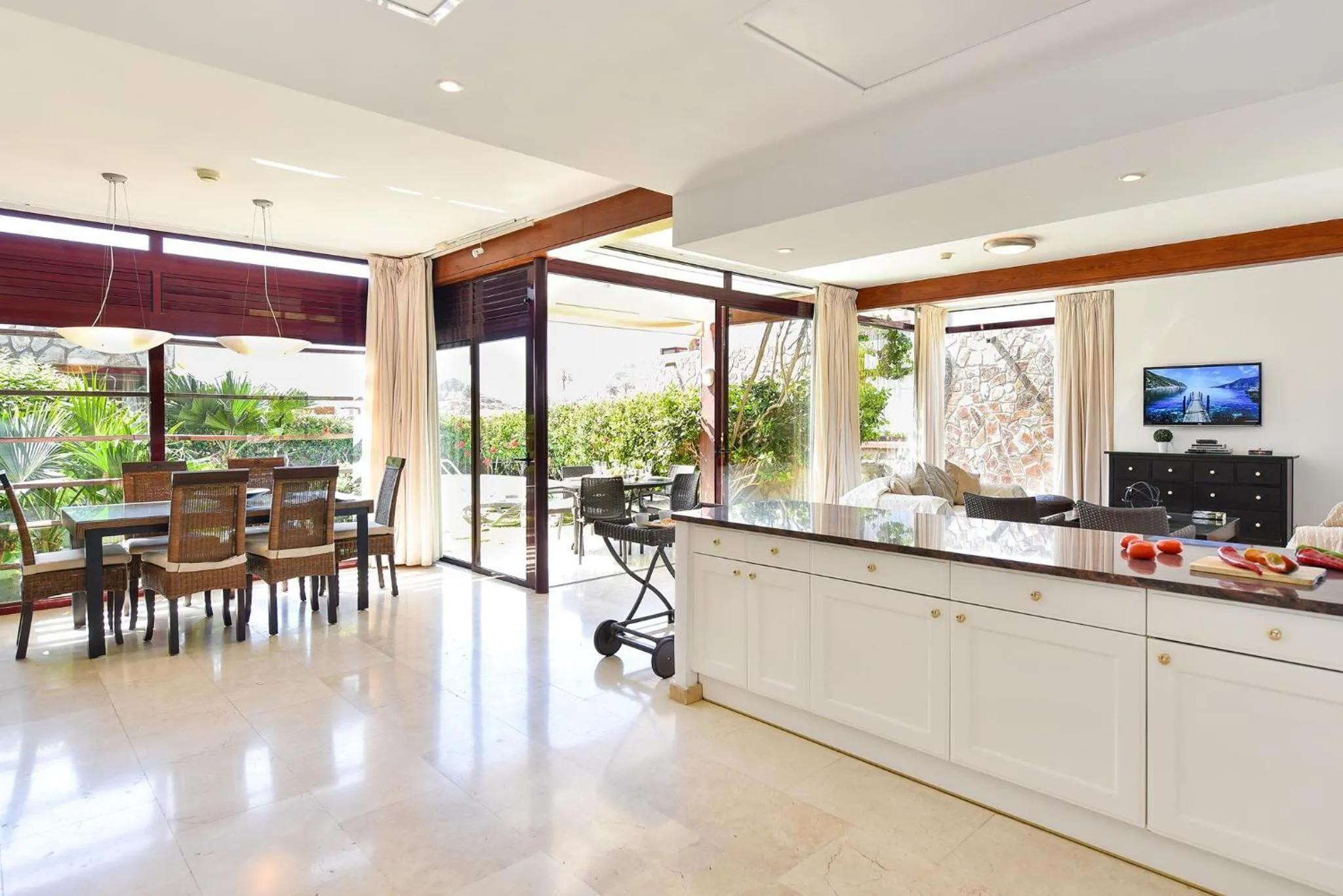 Living room in Tauro Golf by VillaGranCanaria