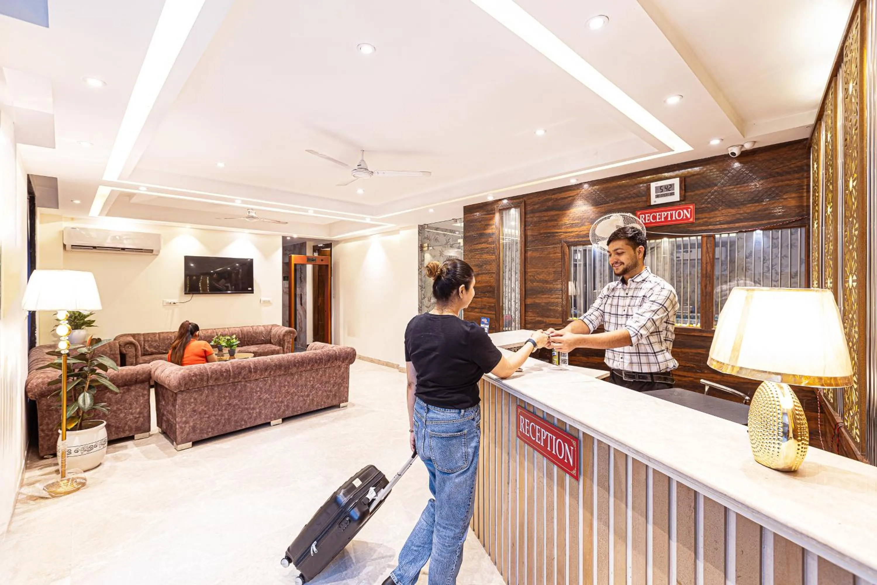 Lobby or reception in Hotel Emblem Suites- Near Delhi Airport
