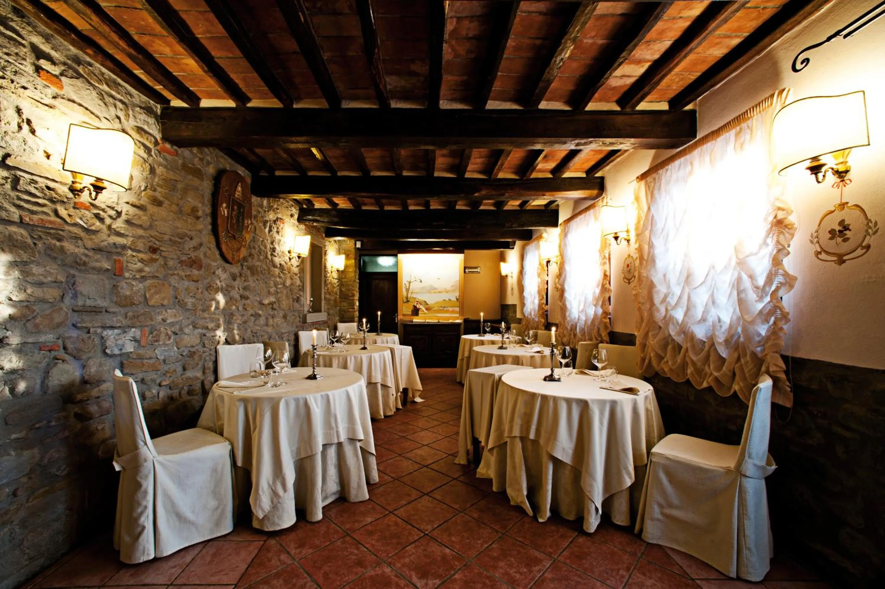 Restaurant/places to eat in Relais La Corte dei Papi