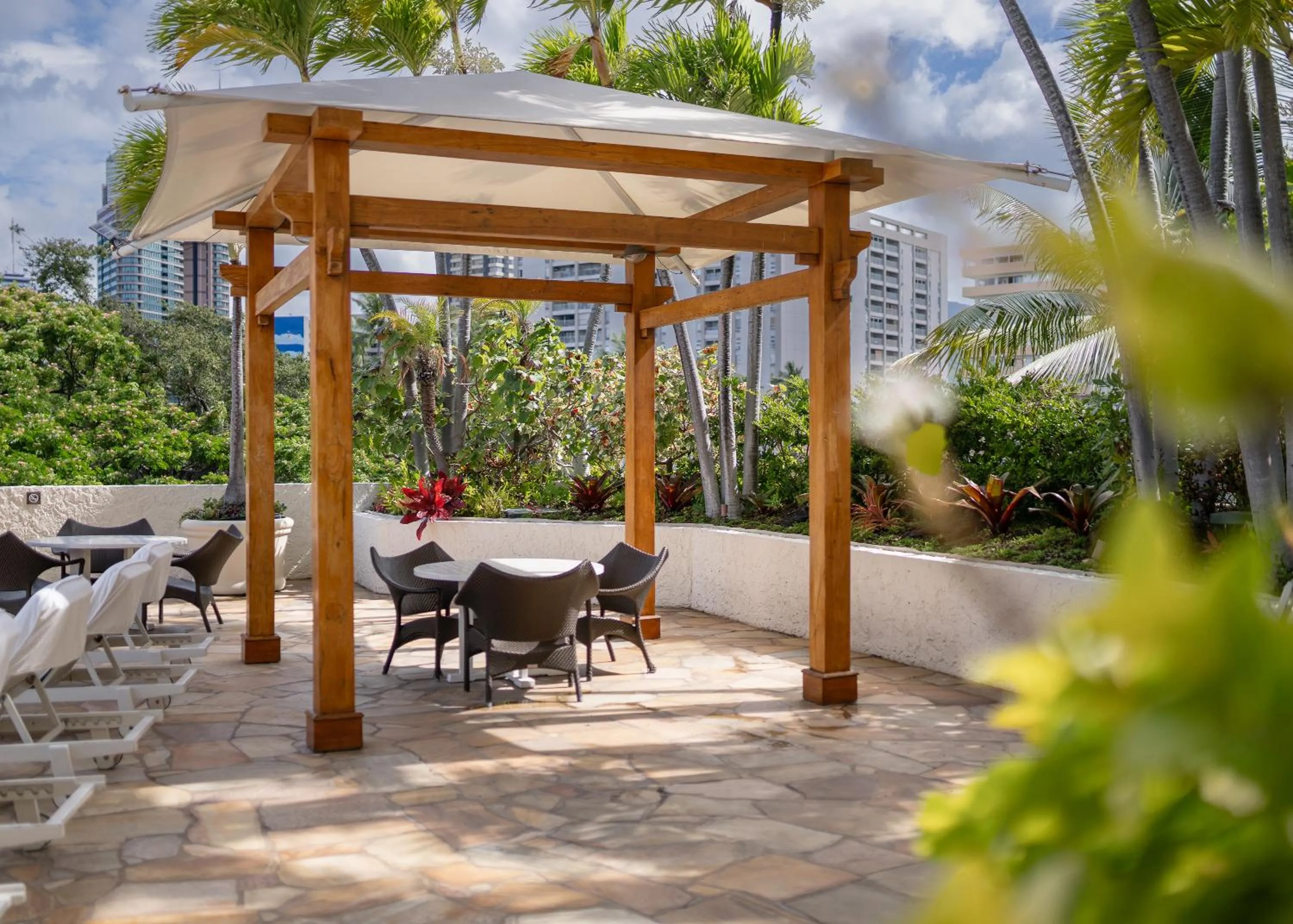 Patio in Luana Waikiki Hotel & Suites