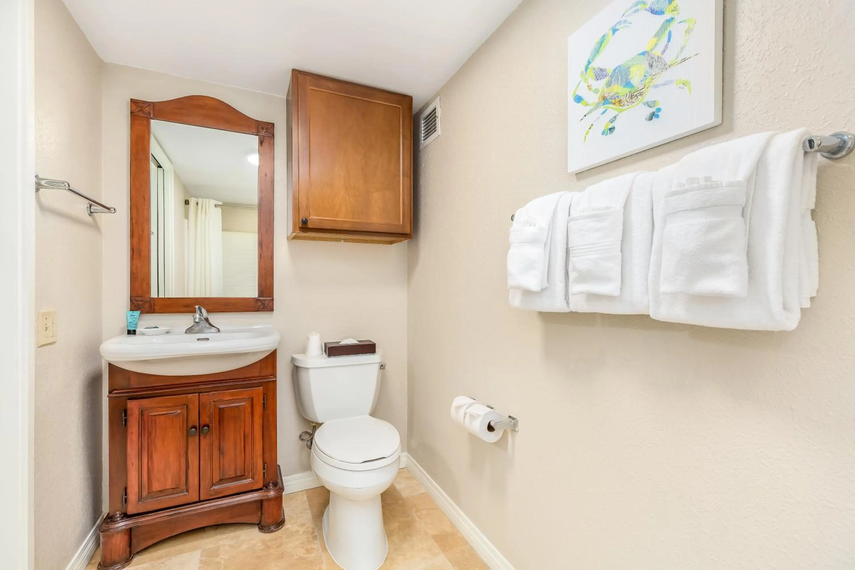 Bathroom in Luana Waikiki Hotel & Suites
