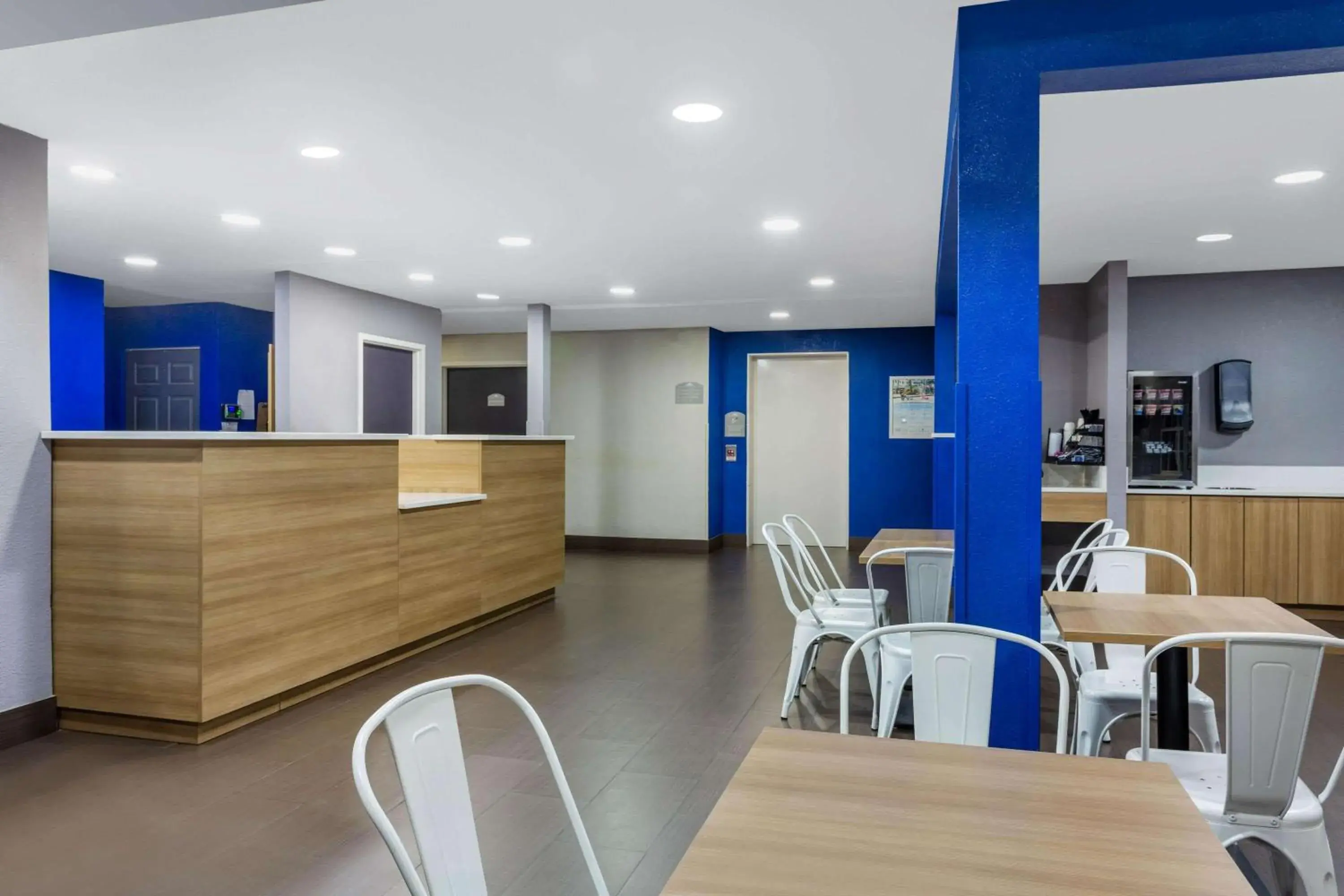 Lobby or reception in Microtel Inn & Suites by Wyndham Matthews/Charlotte Lobby or reception in Microtel Inn & Suites by Wyndham Matthews/Charlotte