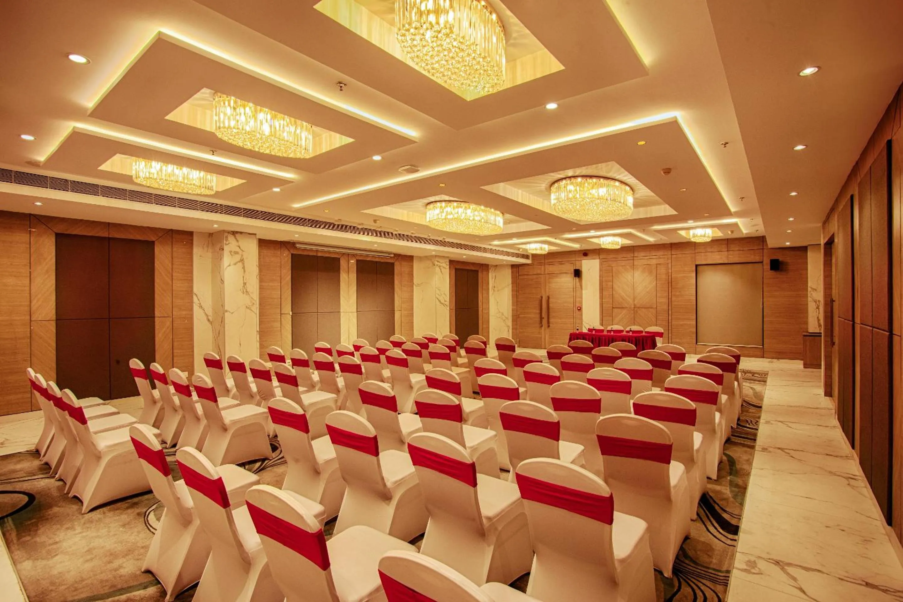 Banquet/Function facilities in Sunhill Portico