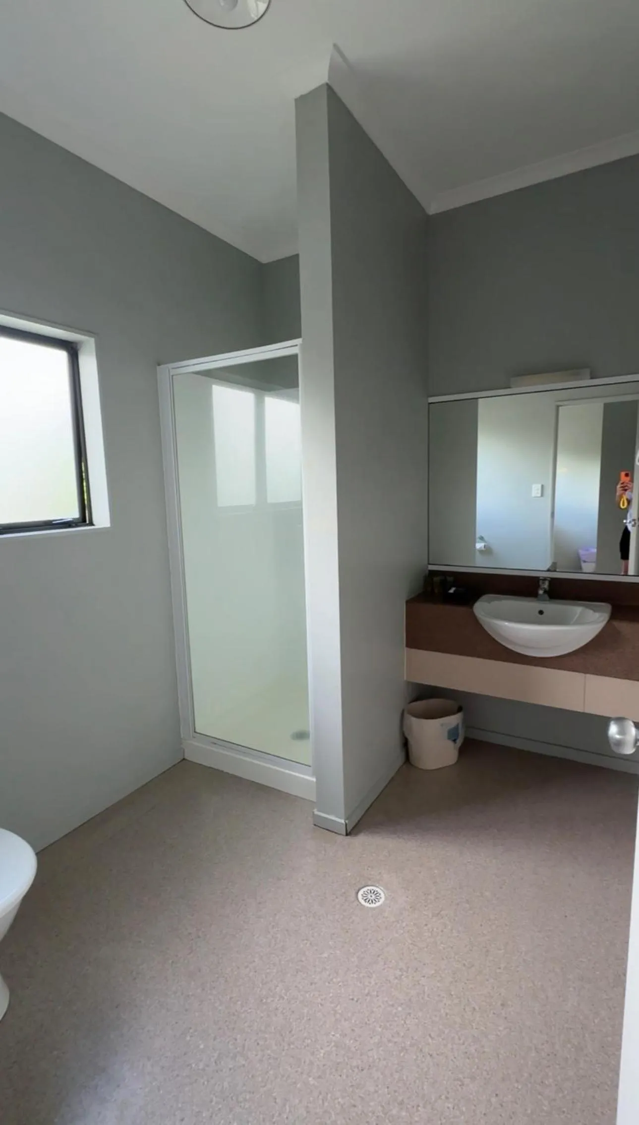 Bathroom in O'Reillys Motel