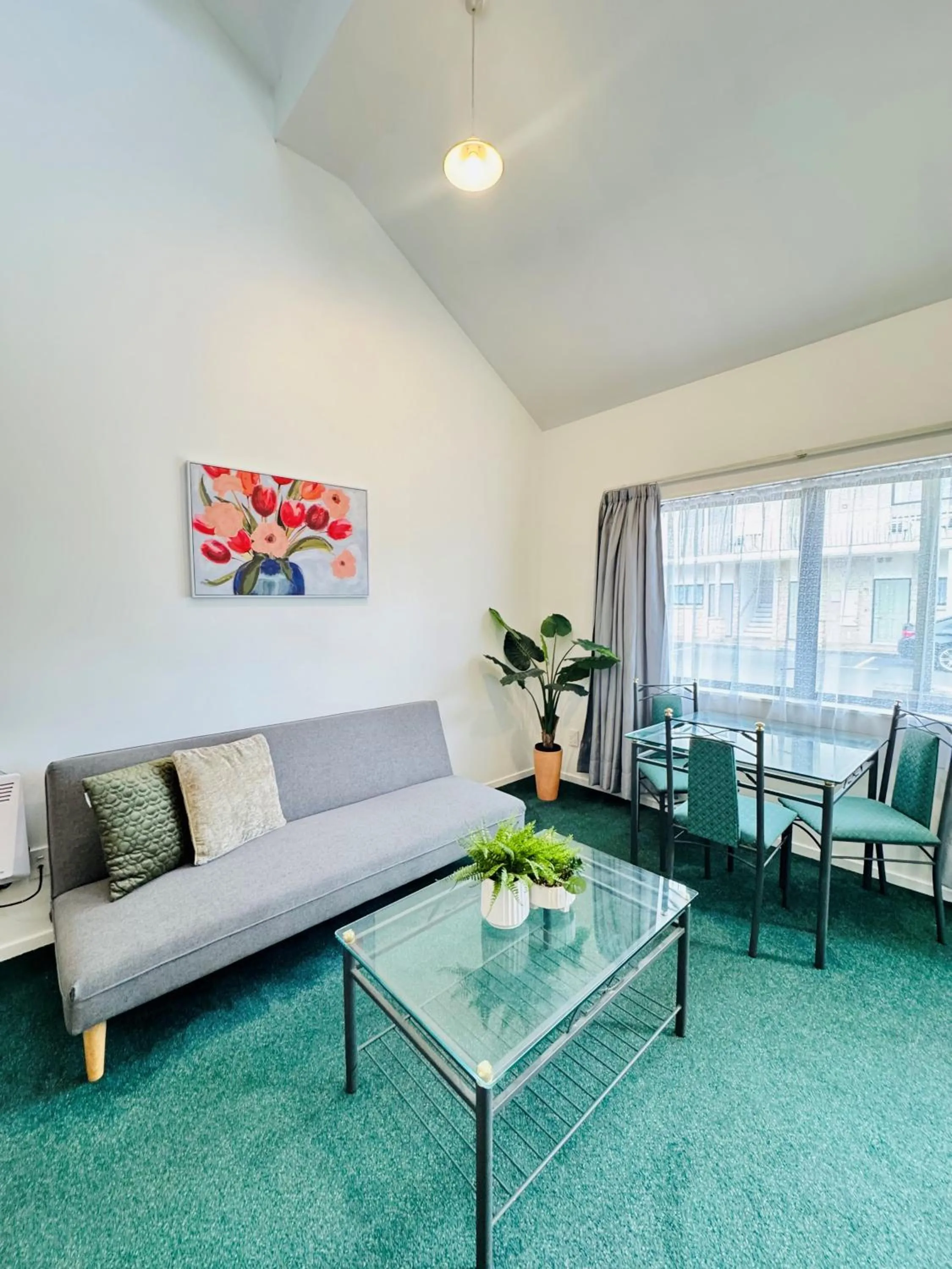 Living room in O'Reillys Motel