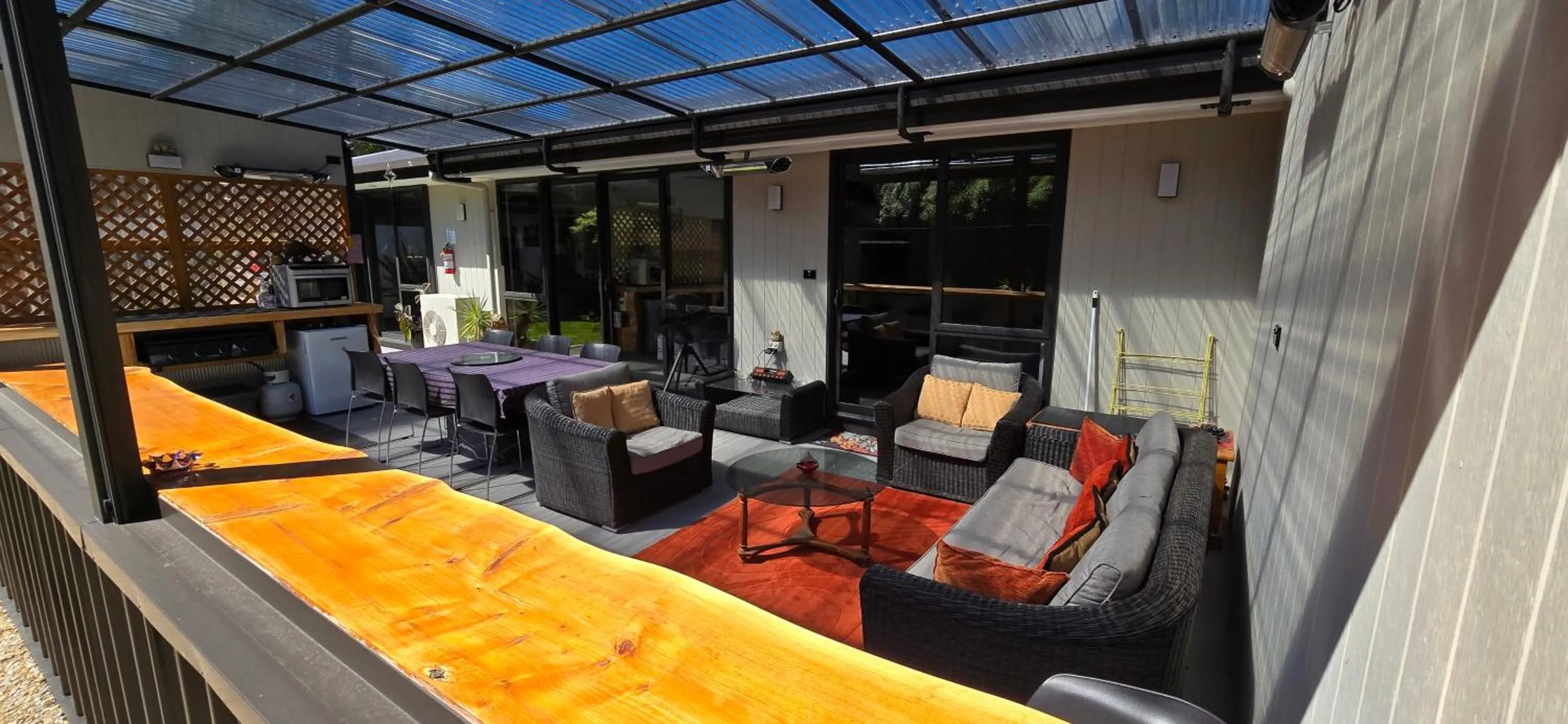 Patio in The Rocks Chalets