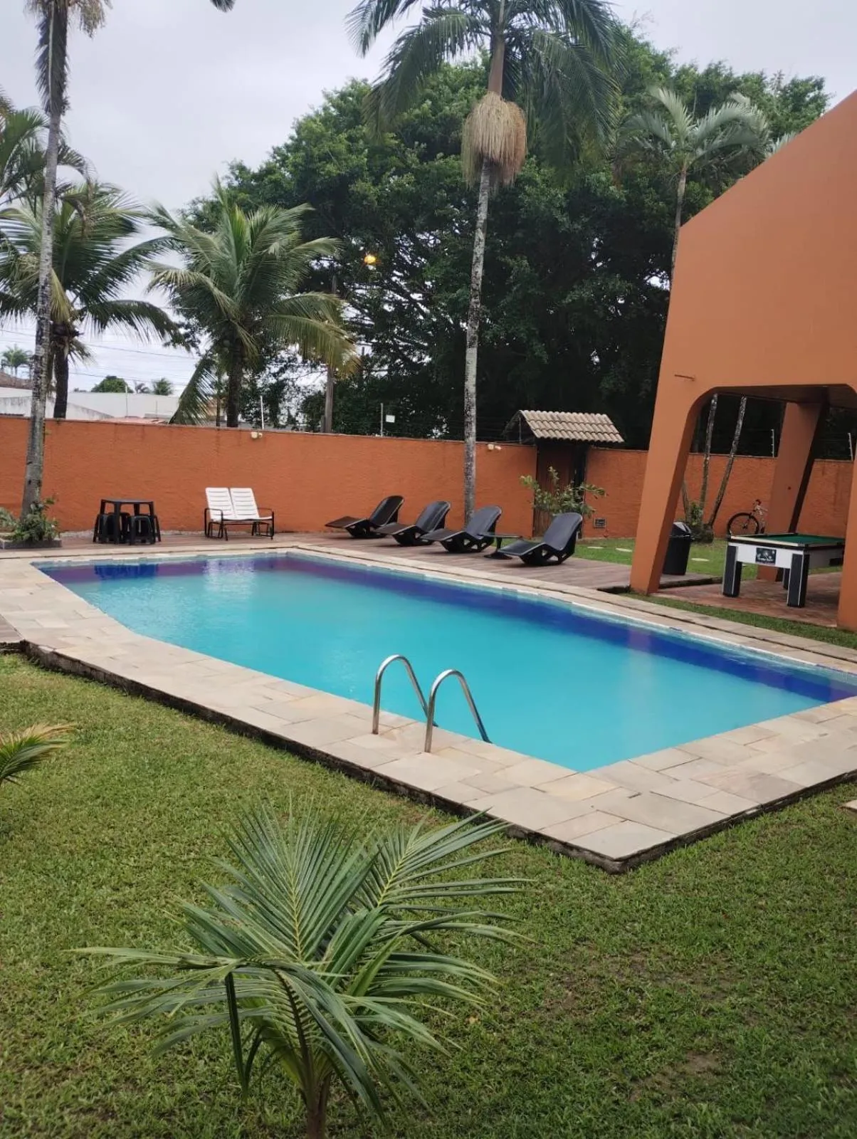 Swimming pool in Pousada Ponta dos Corais