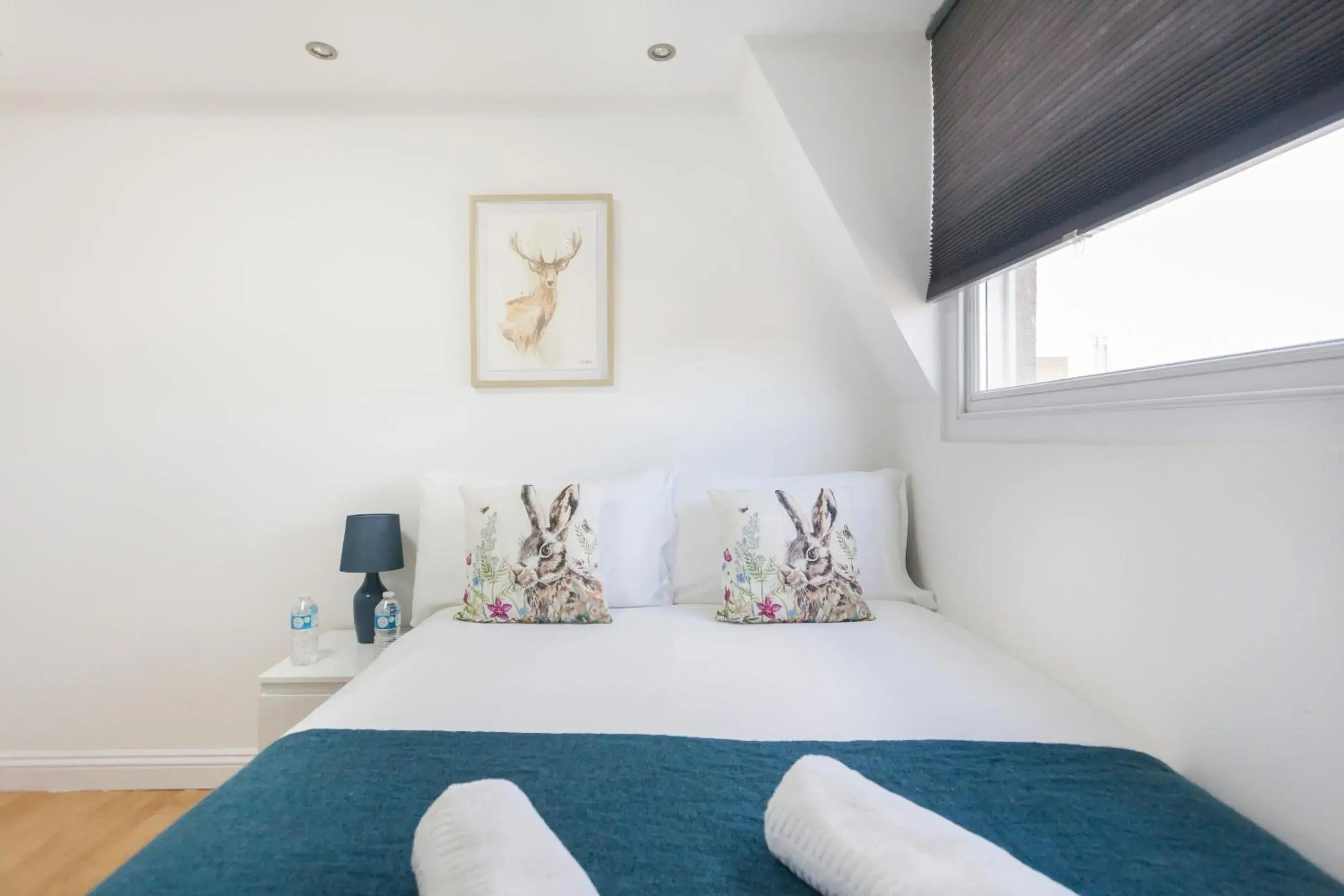 Bedroom in Euston Modern Apartments Bedroom in Euston Modern Apartments