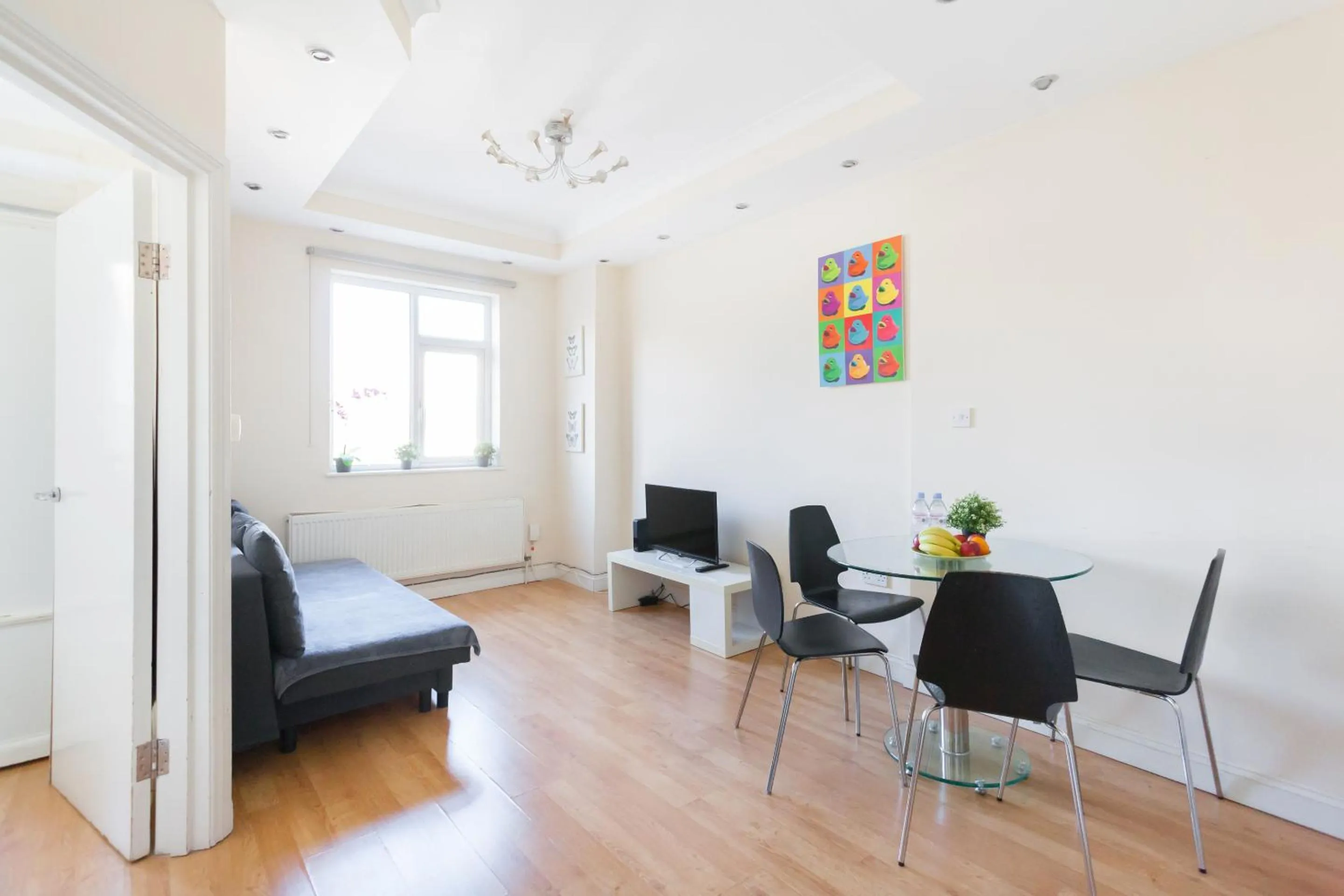 Living room in Euston Modern Apartments