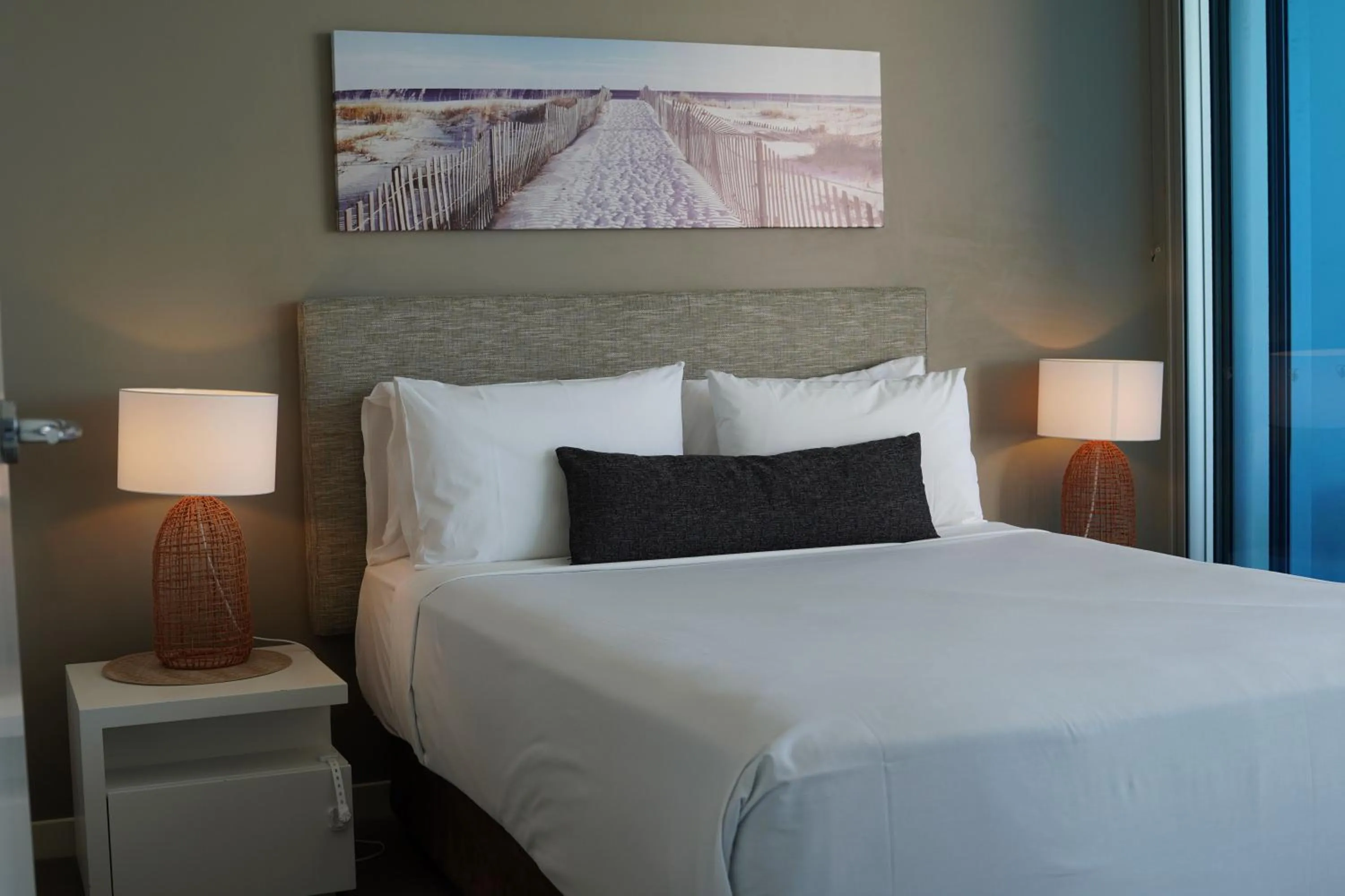 Bed in Silvershore Apartments on the Broadwater