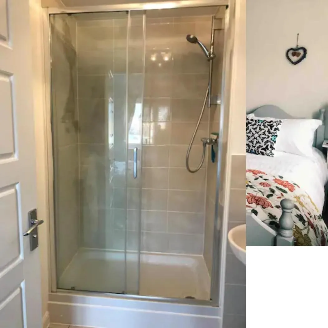 4 bedroom house in seaside town