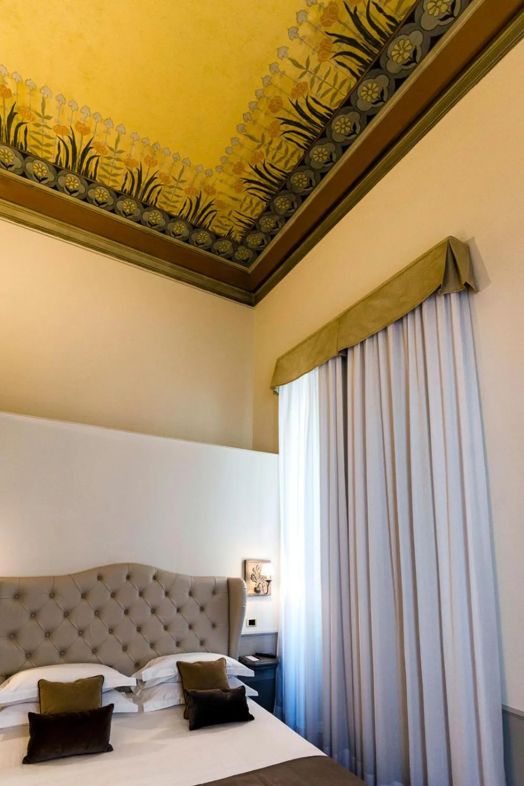 Decorative detail, Bed in Palazzo Lorenzo Hotel Boutique & Spa