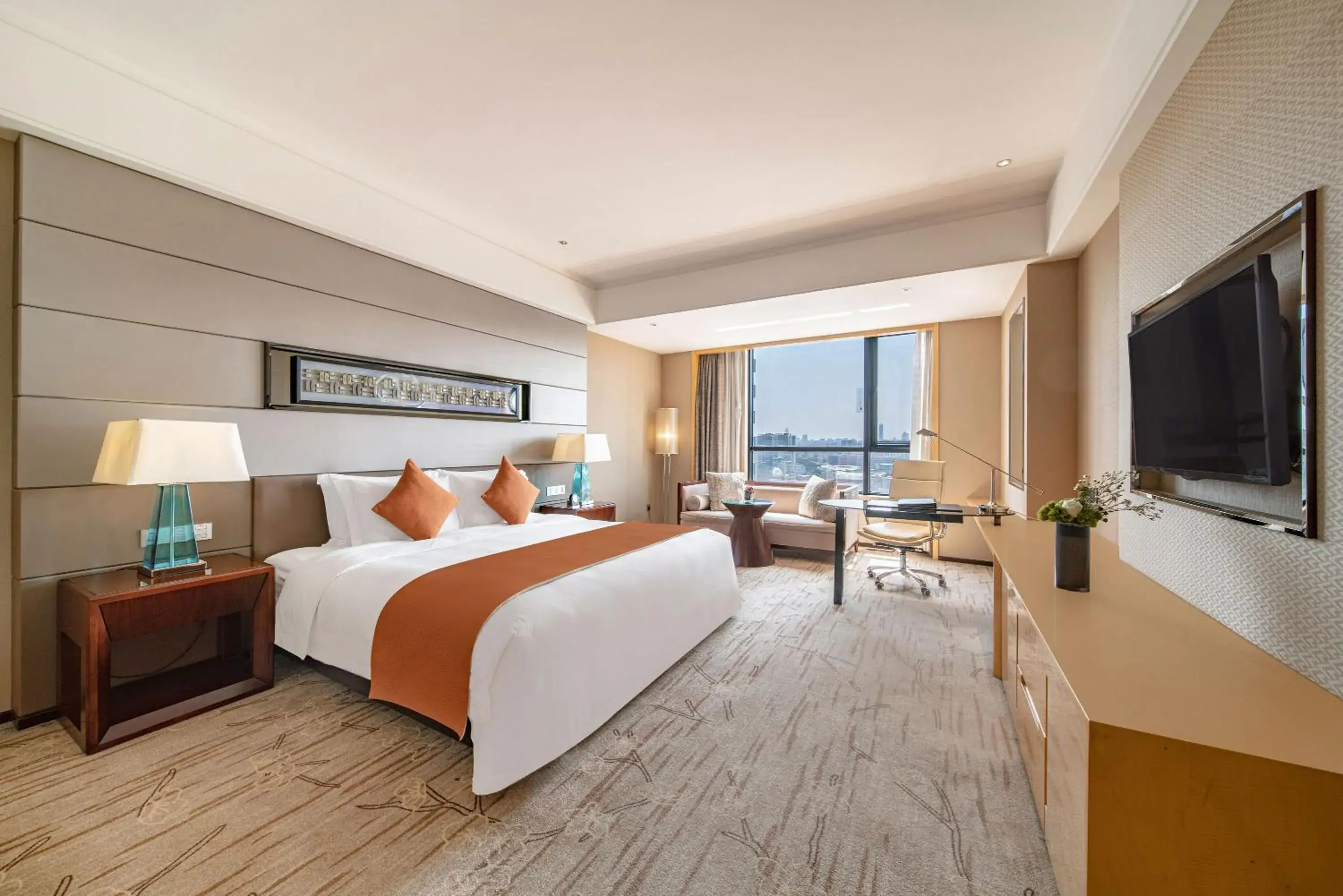 Bed in Swissôtel Guangzhou Bed in Swissôtel Guangzhou