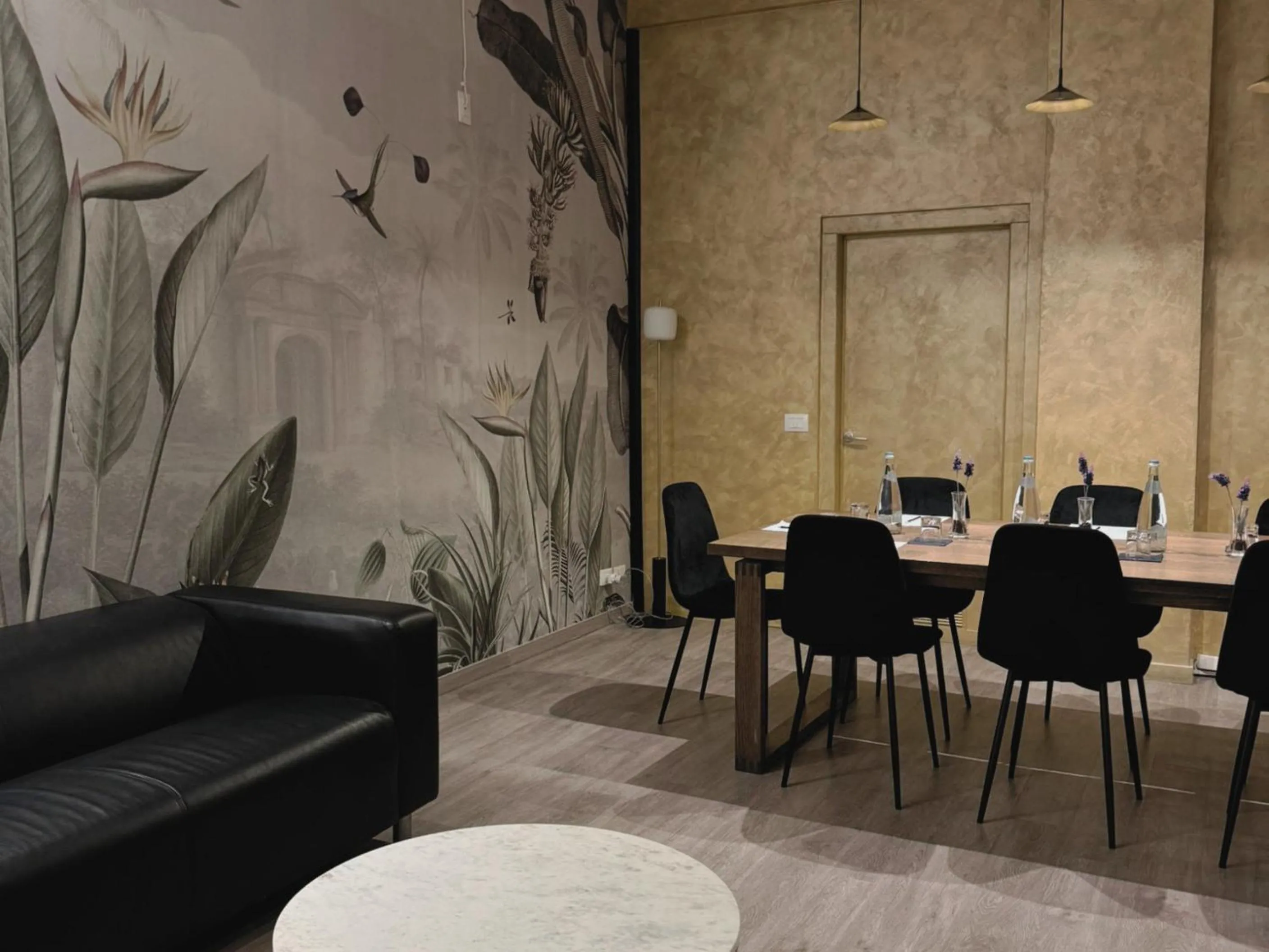 Seating area in Kleos Hotel Milano Città Studi by Kleos Group Collection