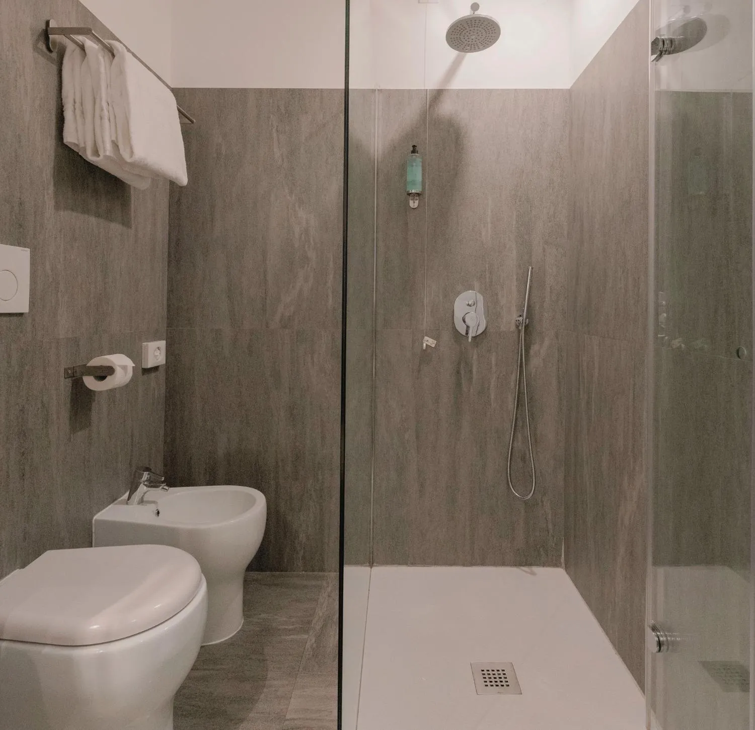 Shower in Kleos Hotel Milano Città Studi by Kleos Group Collection