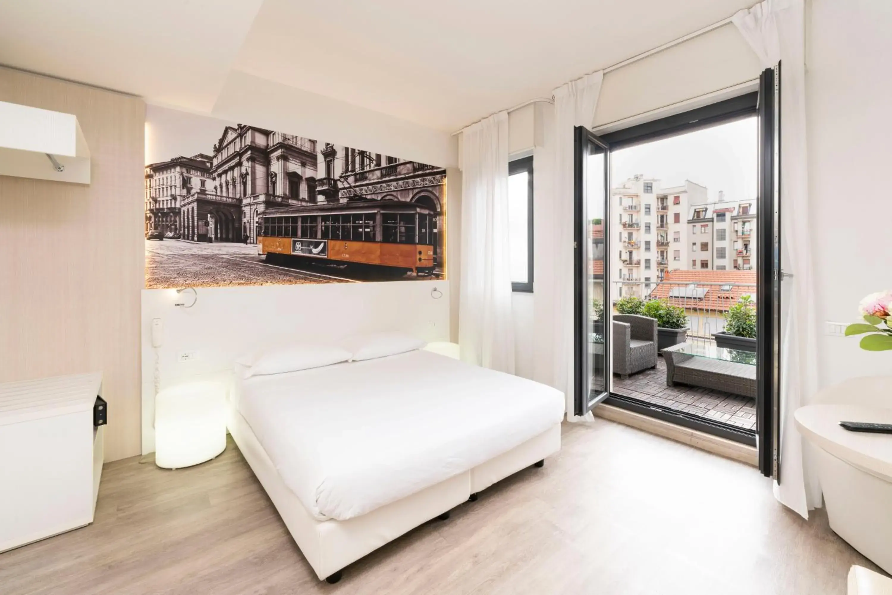 Bed in Kleos Hotel Milano Città Studi by Kleos Group Collection Bed in Kleos Hotel Milano Città Studi by Kleos Group Collection