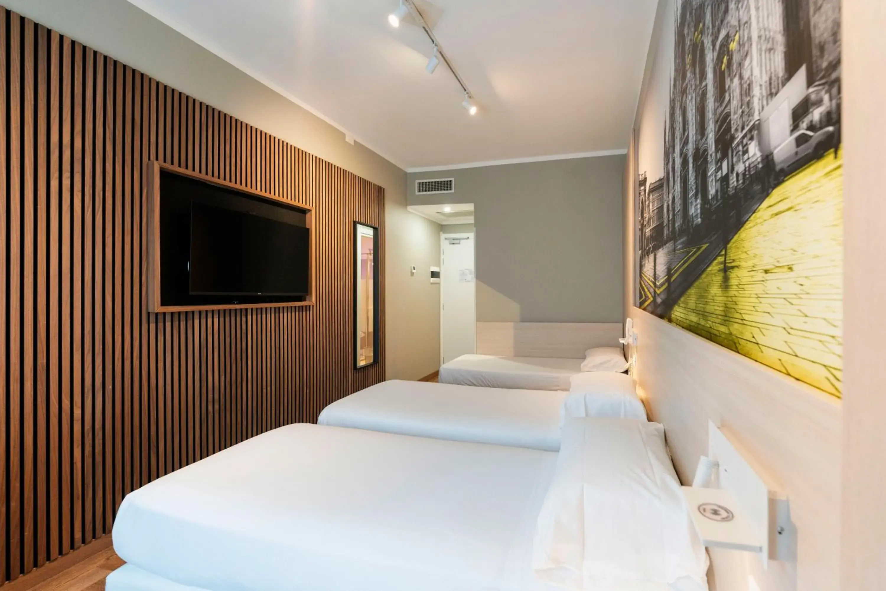 Deluxe Double or Twin Room in Kleos Hotel Milano Città Studi by Kleos Group Collection Deluxe Double or Twin Room in Kleos Hotel Milano Città Studi by Kleos Group Collection