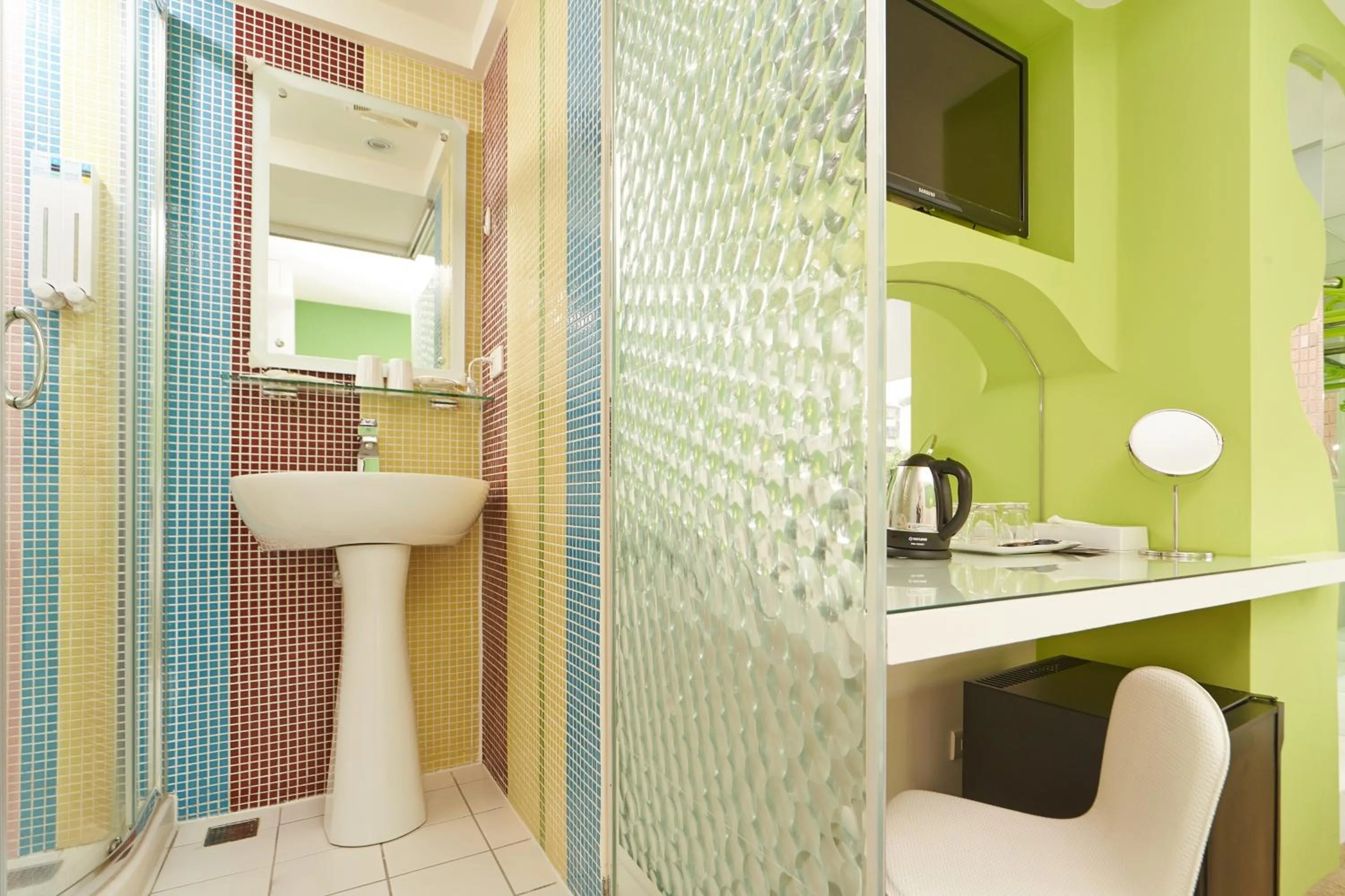 Bathroom in Forever Inn